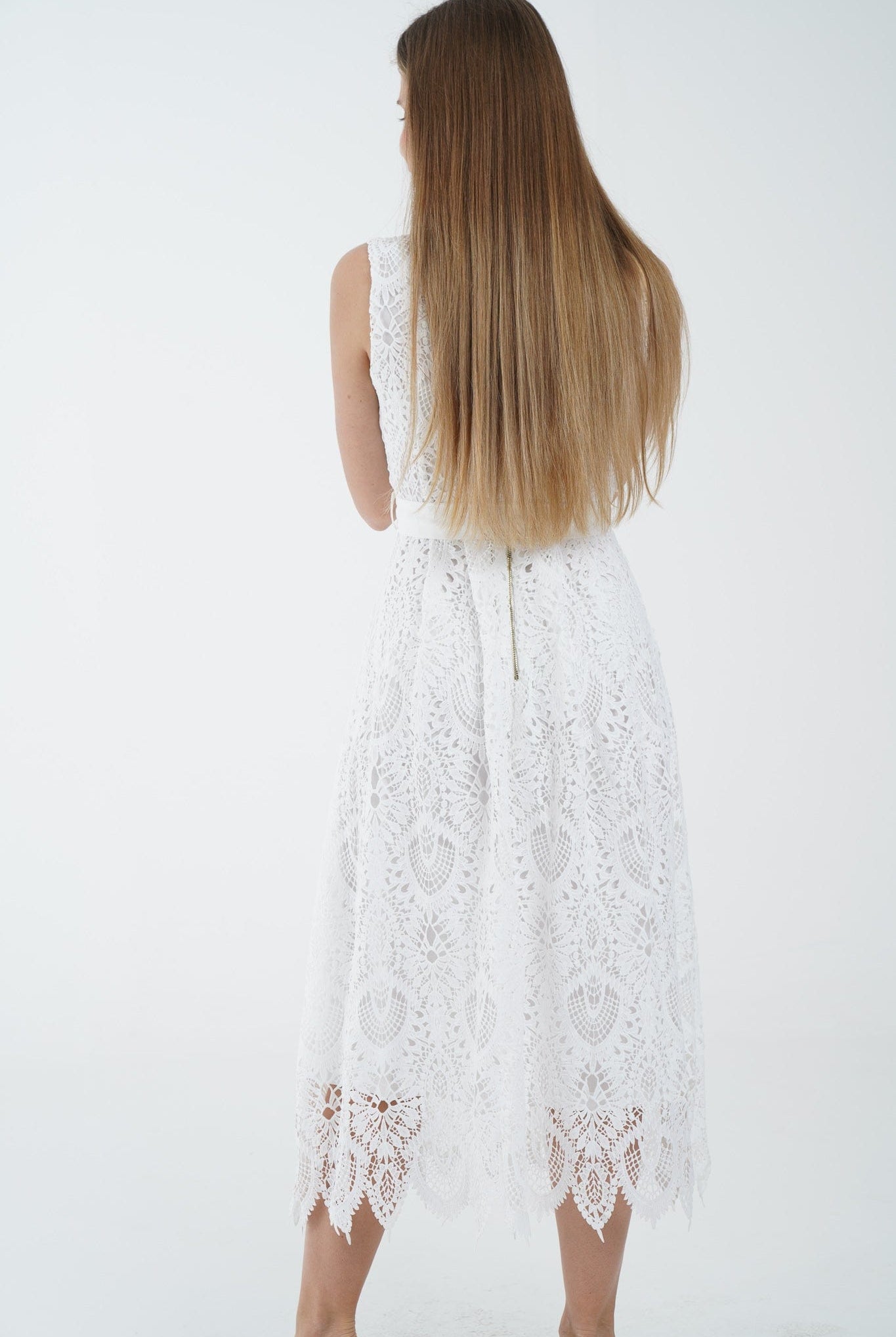 نتشي فستان ميدي مخرم مبطن كت بفتحة سبعة وأزرار أمامية وحزام على الخصر نسائي