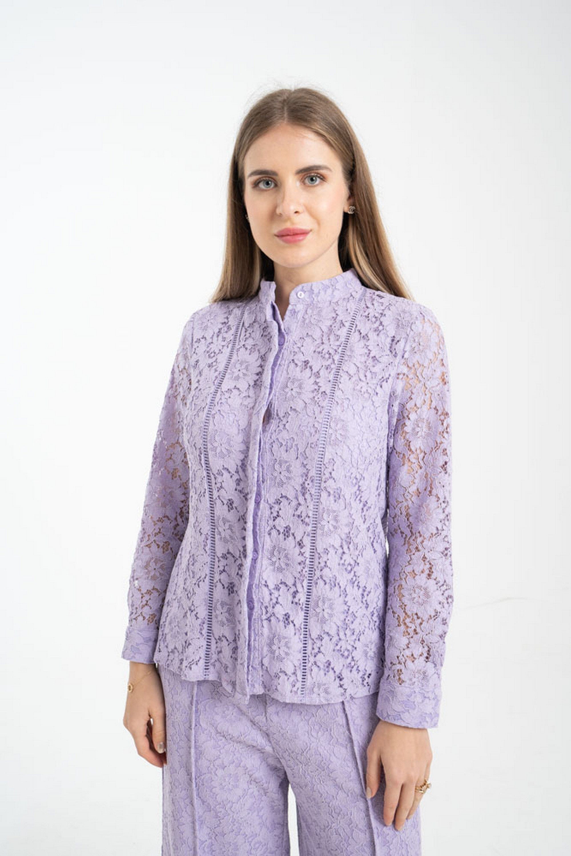 نتشي بلوزة نسائية مشجرة بأزرار أمامية