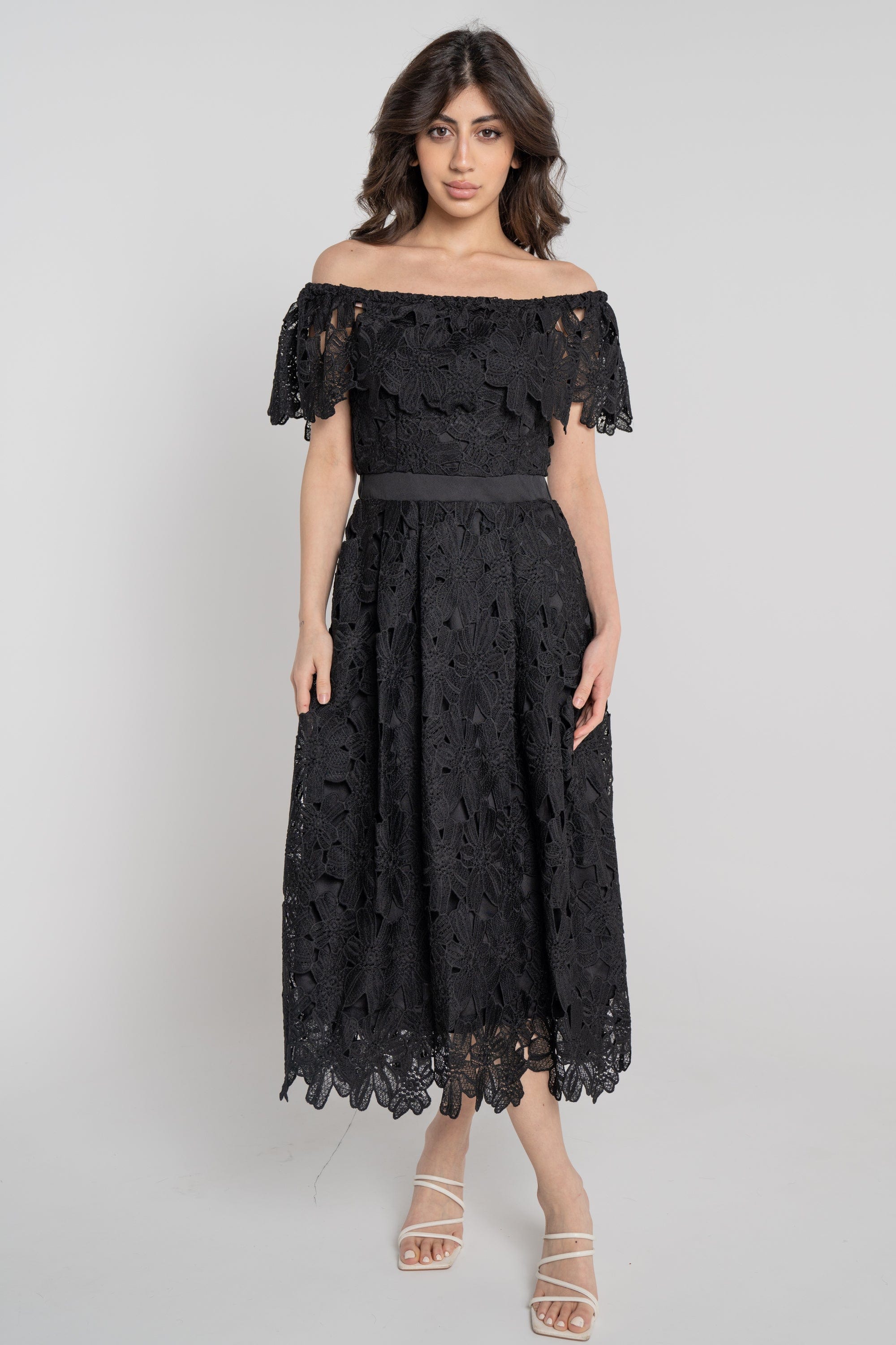 نتشي فستان ميدي مخصر مخرم أوف شولدر نسائي