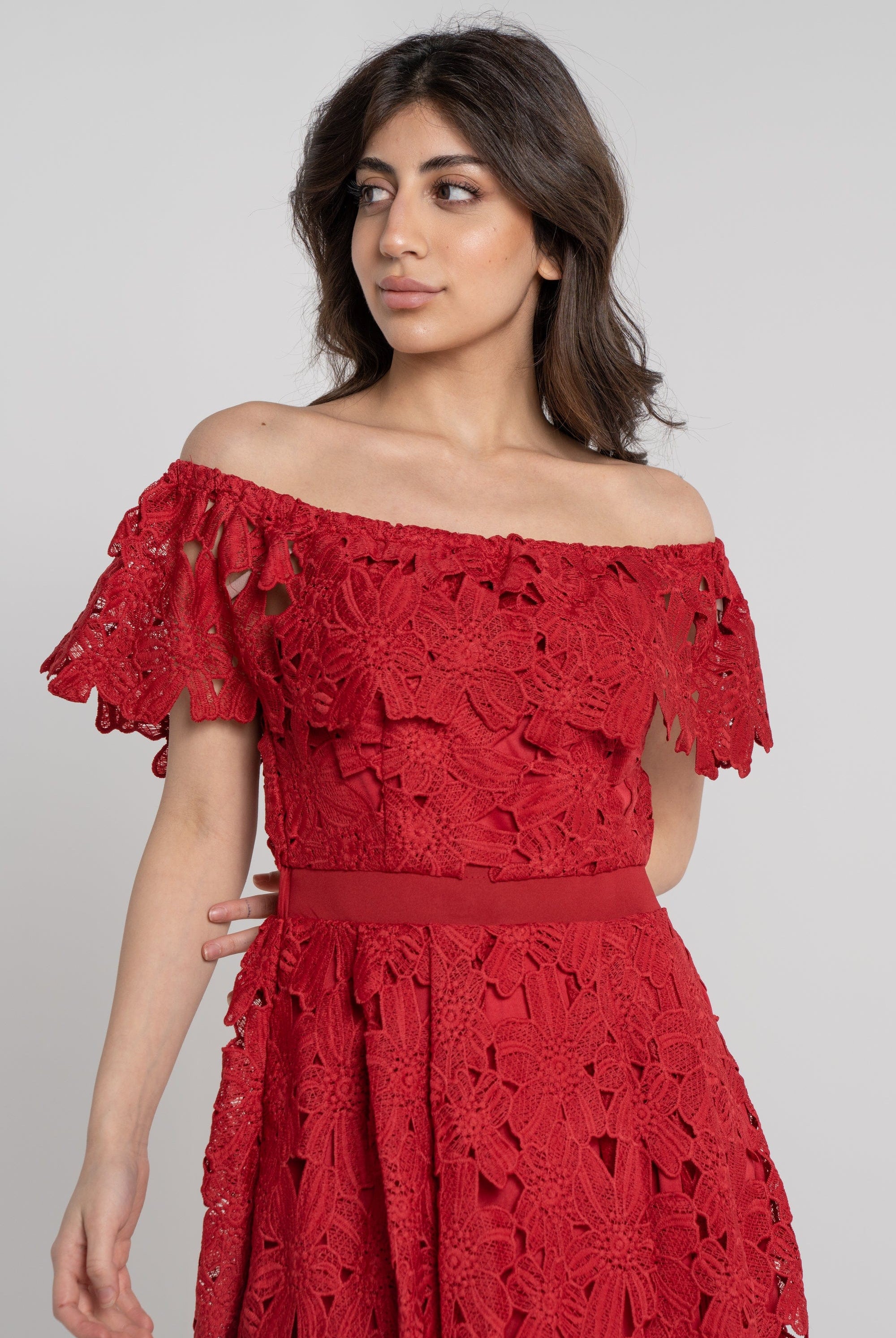 نتشي فستان ميدي مخصر مخرم أوف شولدر نسائي