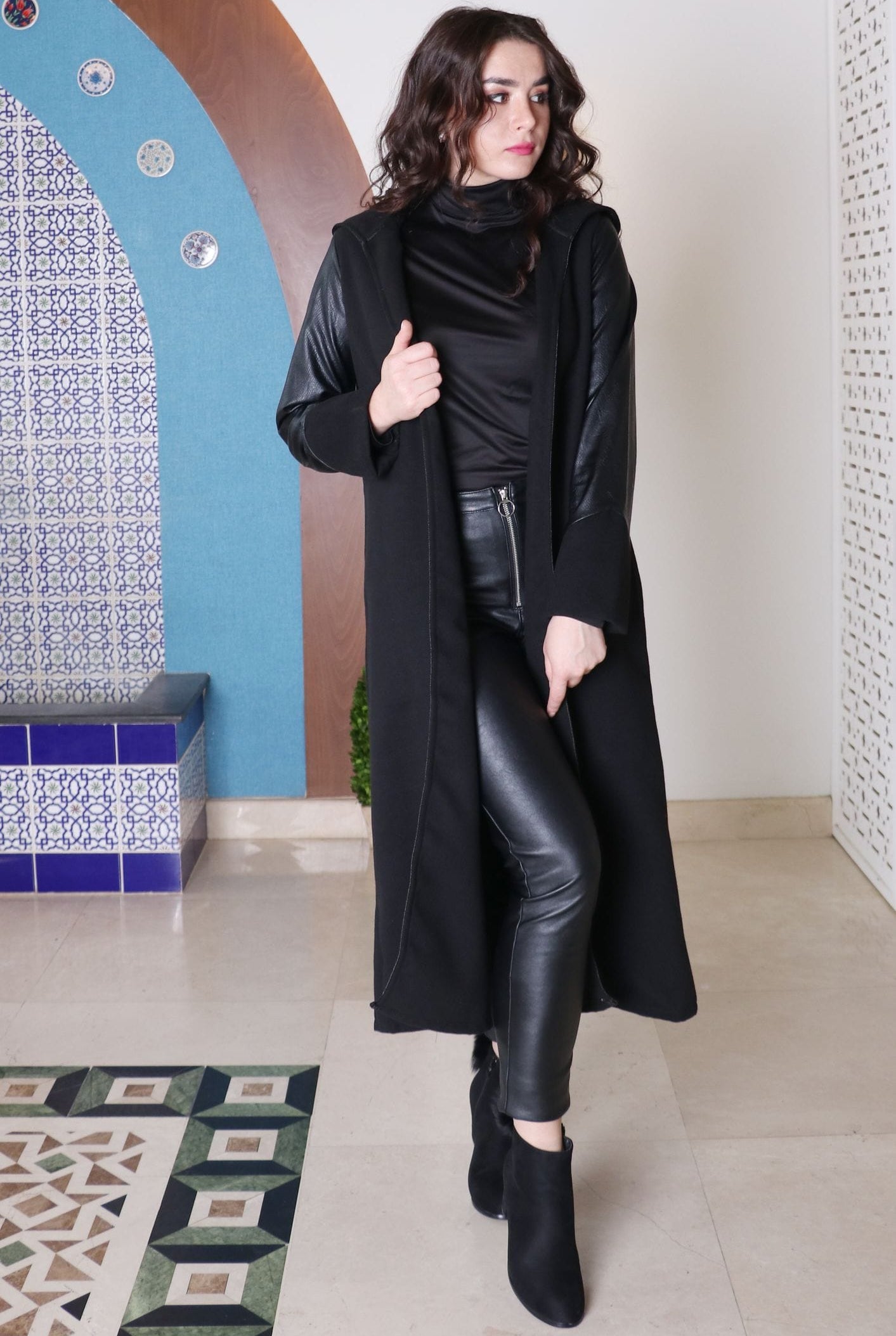 ديامانتين سترة طويلة سادة طويلة الأكمام أسود