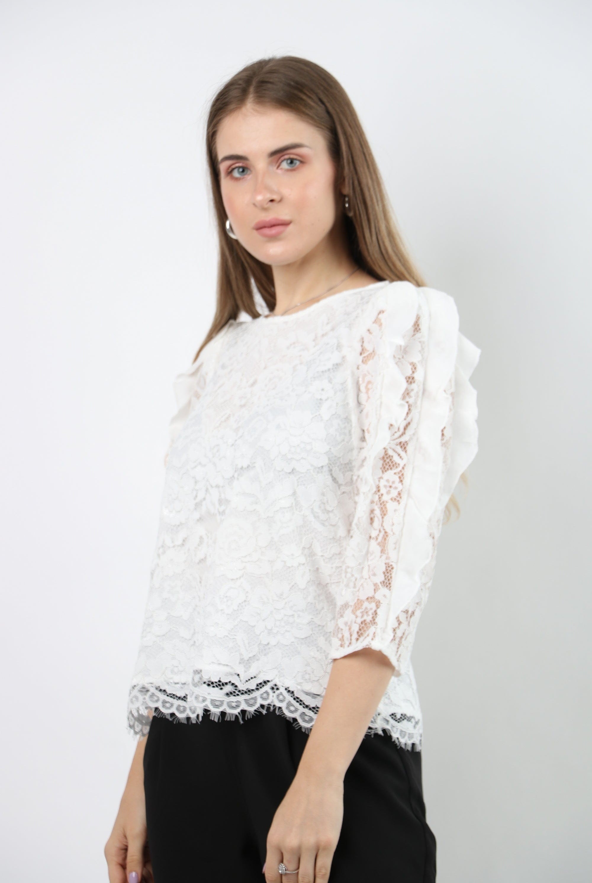 نتشي بلوزة مخرمة بأكمام 3/4 نسائي