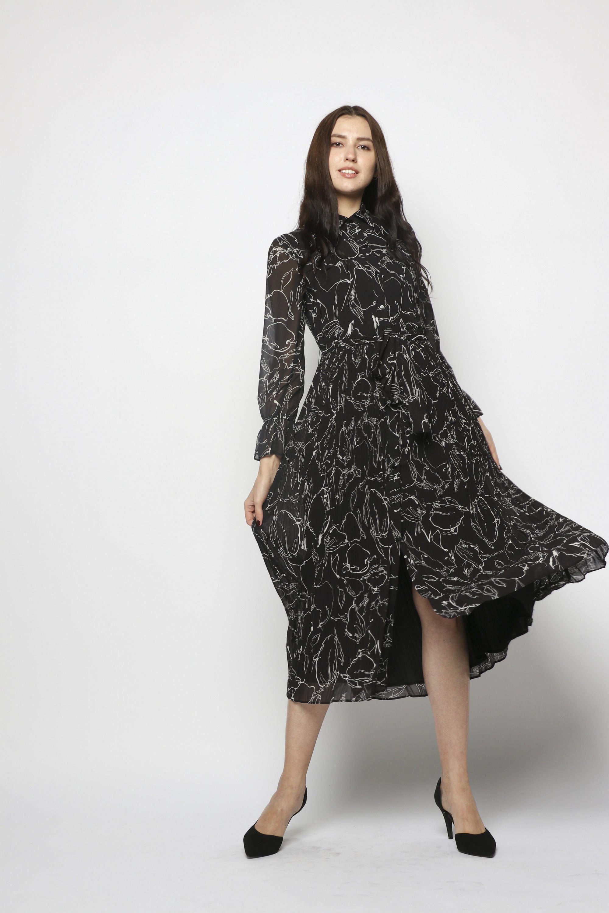 نتشي فستان ميدي شيفون بياقة كلاسيكية وأكمام طويلة