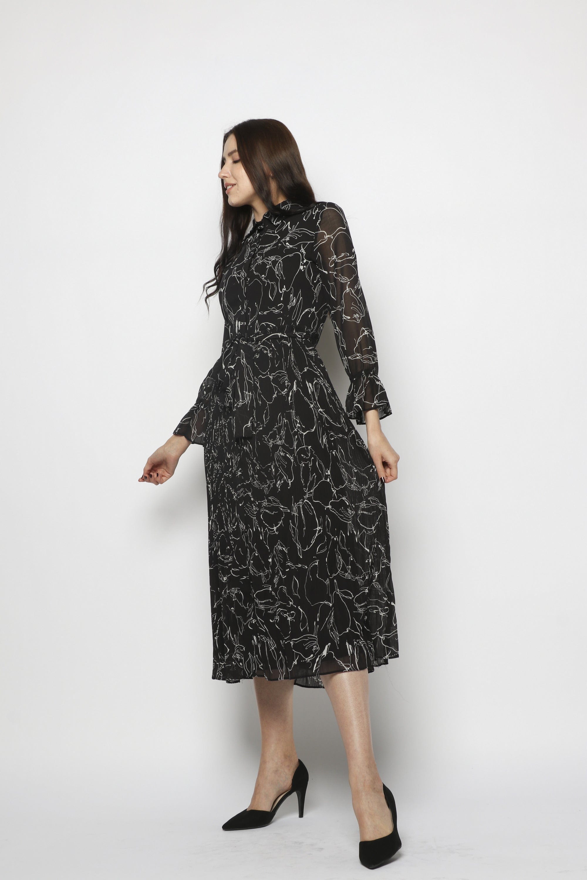 نتشي فستان ميدي شيفون بياقة كلاسيكية وأكمام طويلة