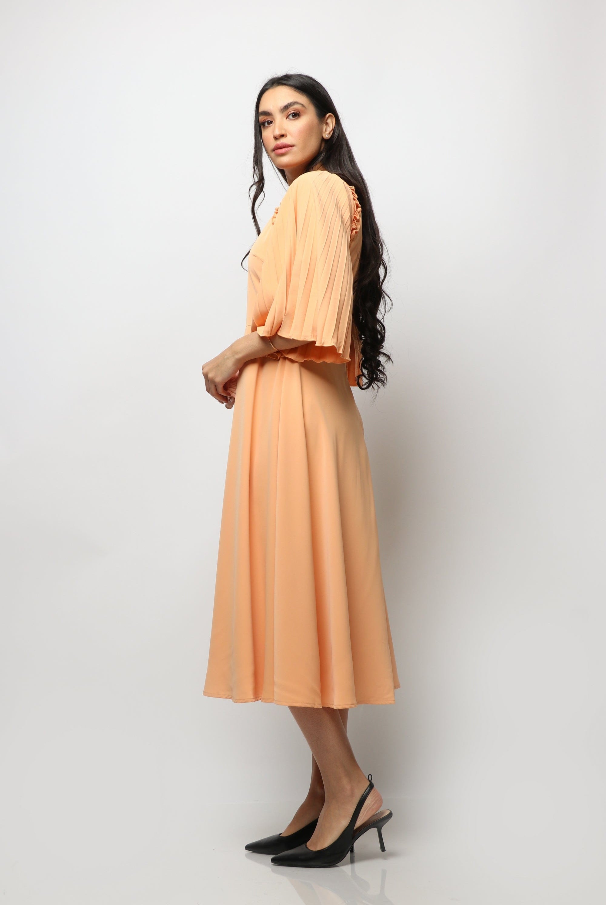 نتشي فستان ميدي كلاسيكي كم متوسط بليسيه