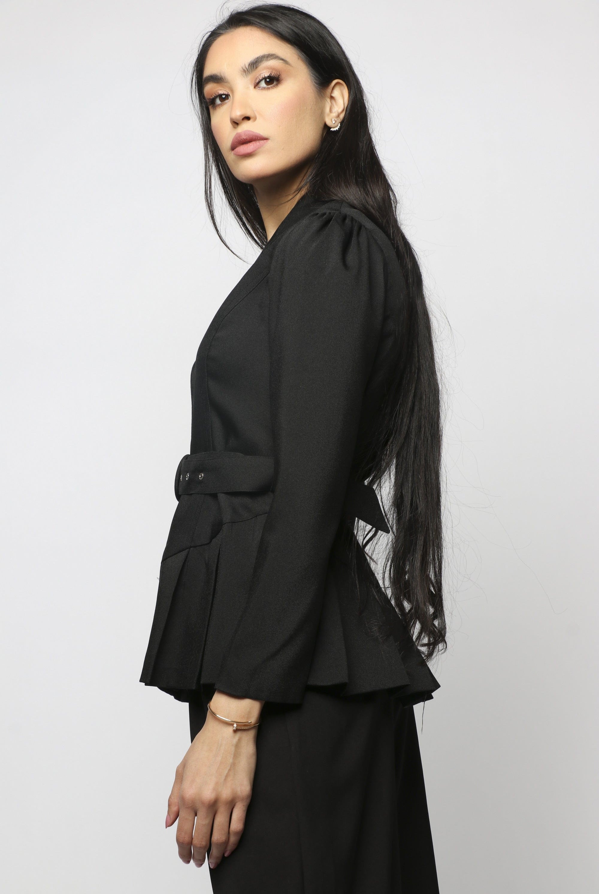 نتشي جاكيت رسمي بأزرار أمامية وحزام وياقة كم طويل نسائي