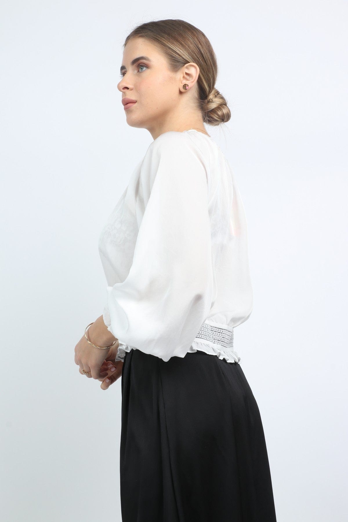 نتشي بلوزة رسمية واسعة كم طويل بأساور مكشكشة نسائي