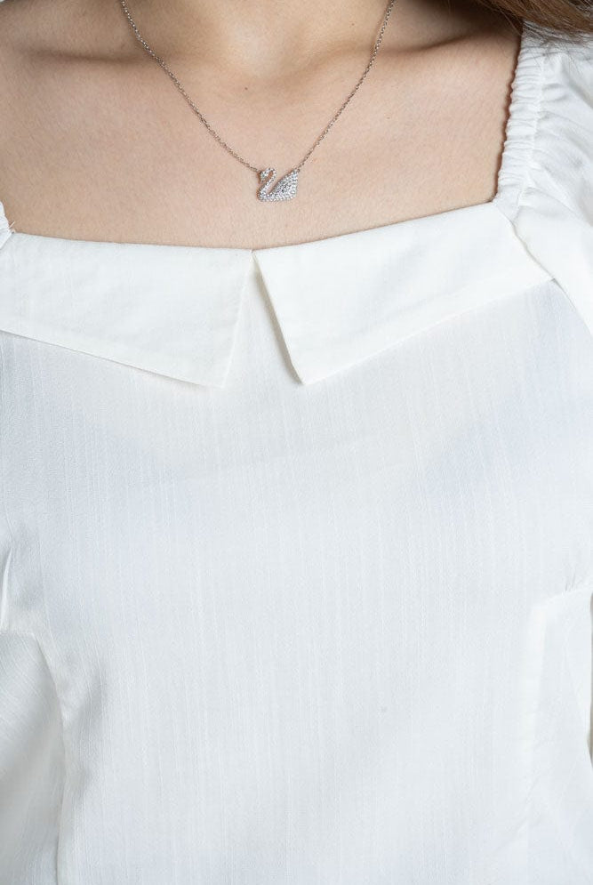 نتشي بلوزة كلاسيك ياقة مربعة أكمام منفوخة نص كم نسائي