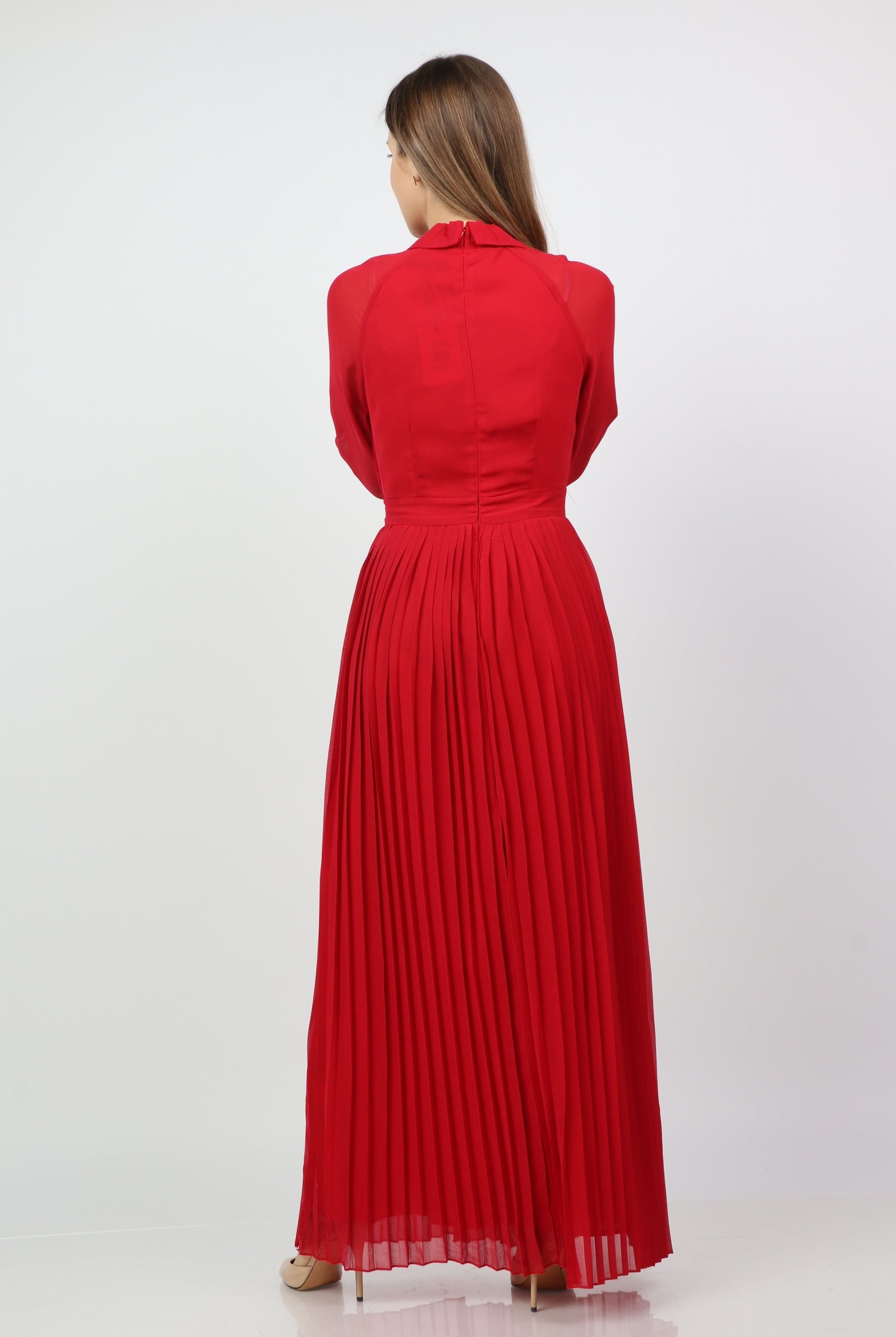 نتشي فستان طويل بيليسيه بفتحة سبعة بأكمام شيفون طويلة