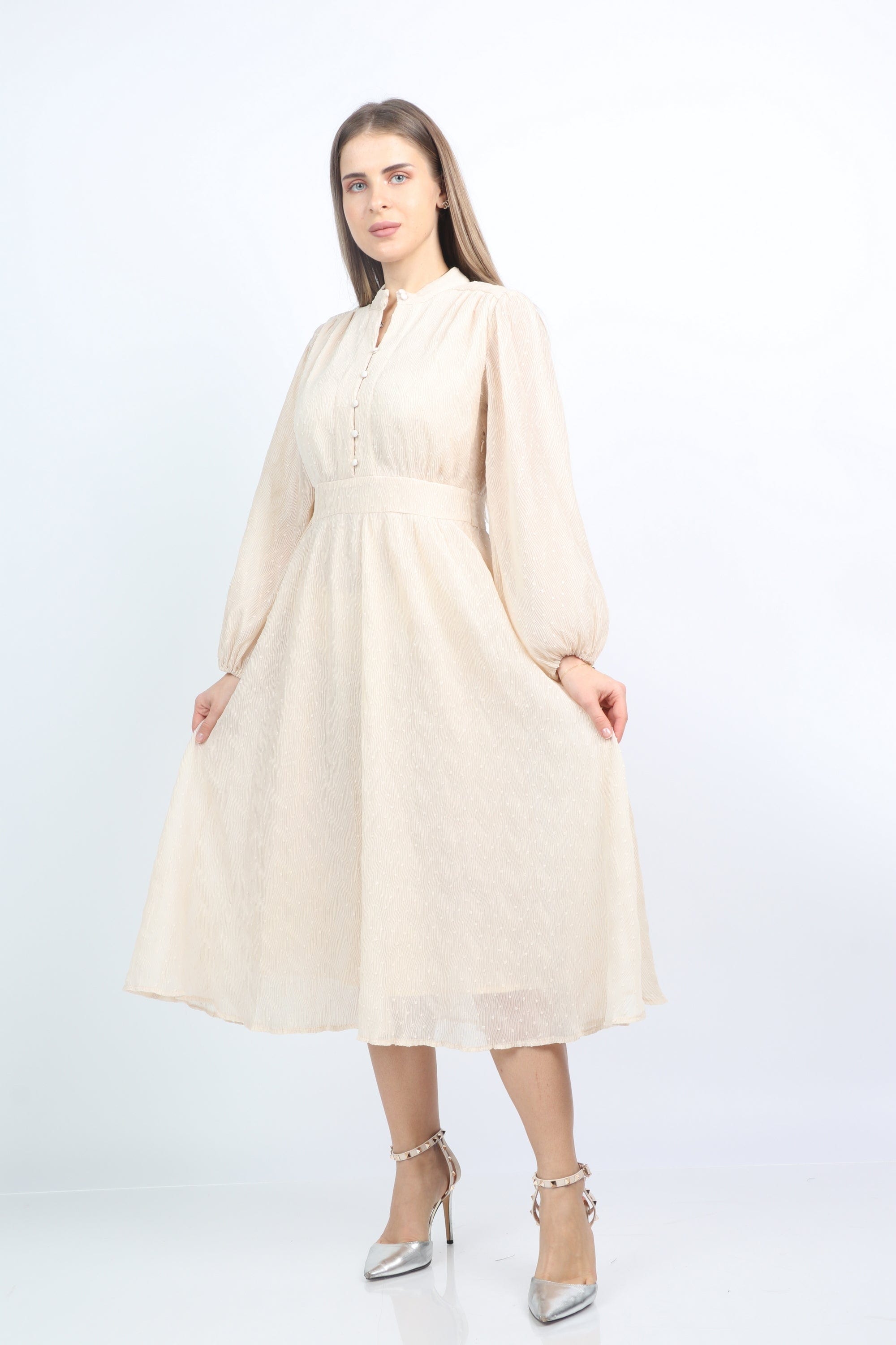 ูุชุดู ูุณุชุงู ู
ูุฏู ุจุฎุตุฑ ุถูู ุจุฃูู
ุงู
ุทูููุฉ ู
ูููุดุฉ