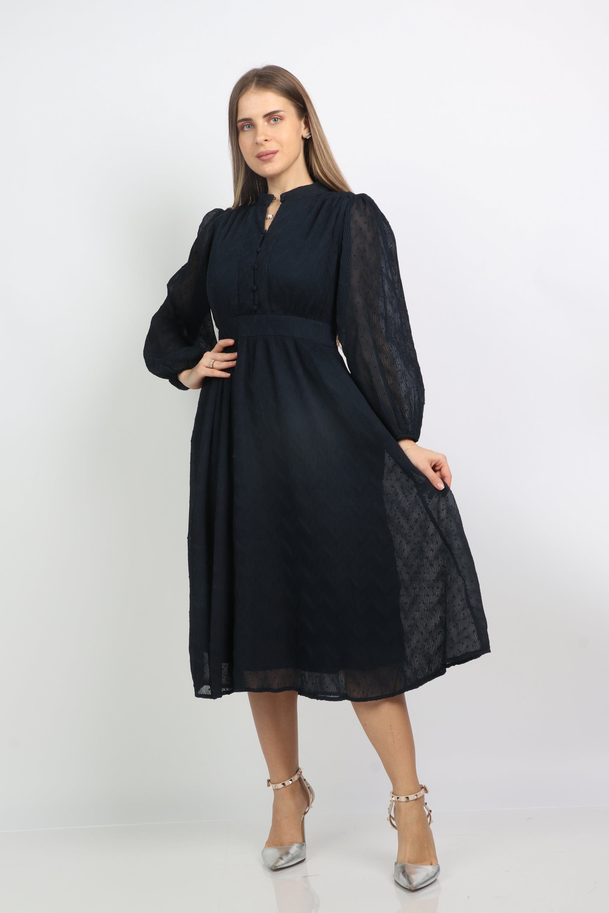 ูุชุดู ูุณุชุงู ู
ูุฏู ุจุฎุตุฑ ุถูู ุจุฃูู
ุงู
ุทูููุฉ ู
ูููุดุฉ