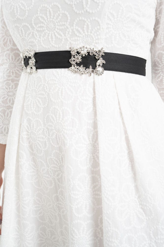 نتشي حزام بتوكتين مربعة منقوشة أسود