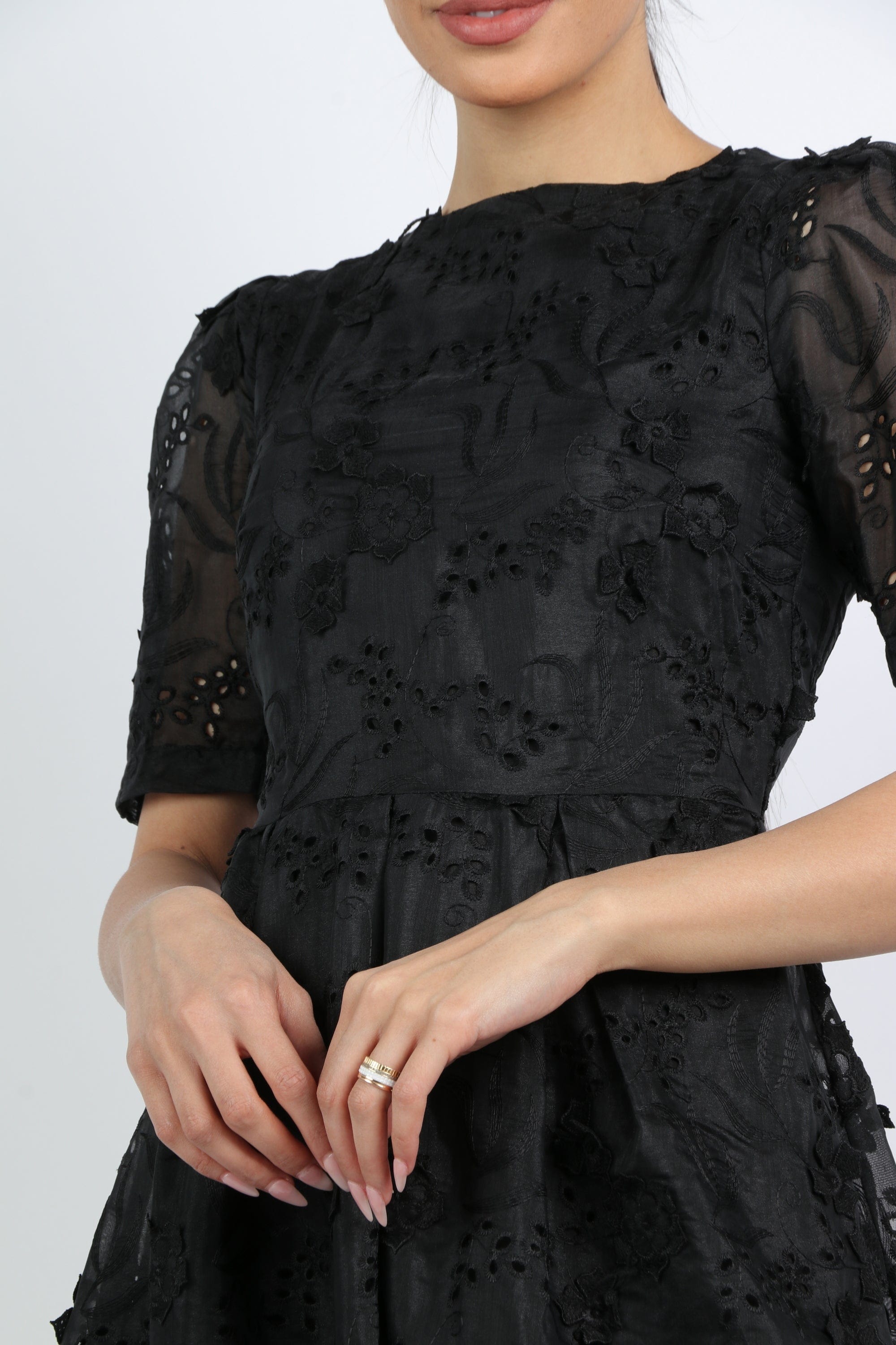 ูุชุดู ูุณุชุงู ู
ูุฏู ุฏุงูุชูู ู
ูููุด ุจูู
ูุตูุฑ