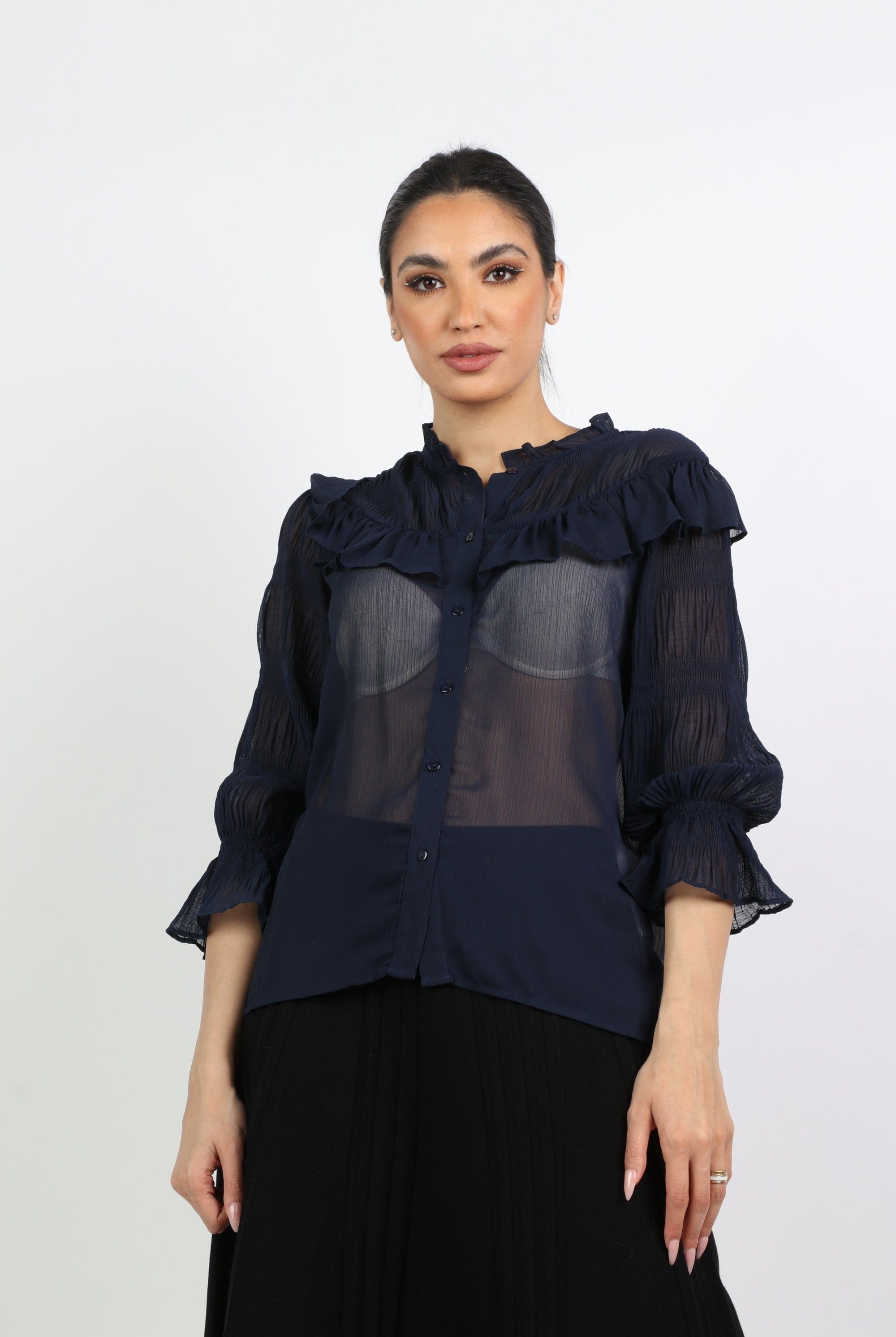 نتشي بلوزة شفافة بأزرار أمامية وياقة 3/4 كم مكشكش أسورة نسائي