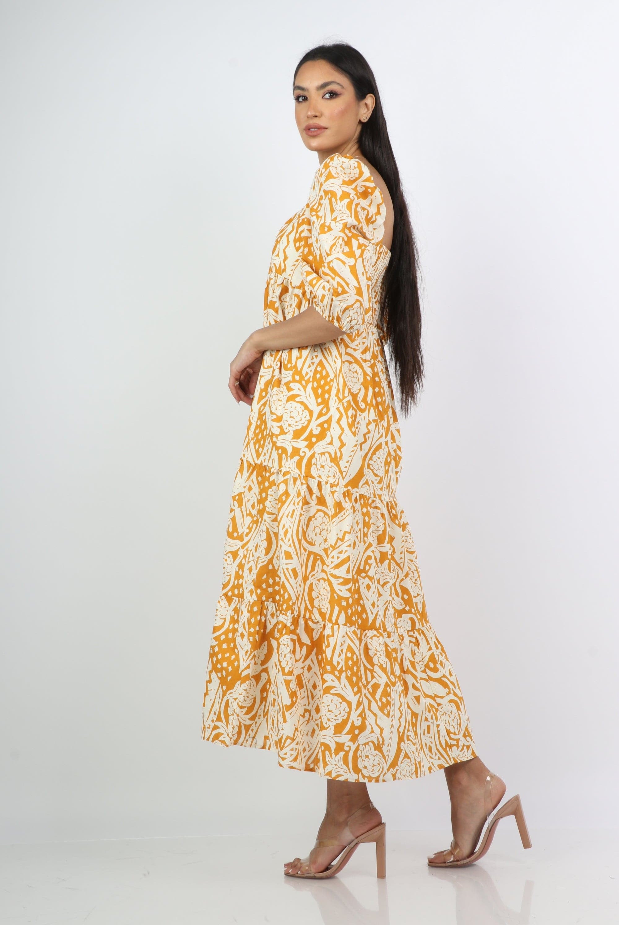 نتشي فستان ميدي منقوش واسع بصدر مربع 3/4 كم