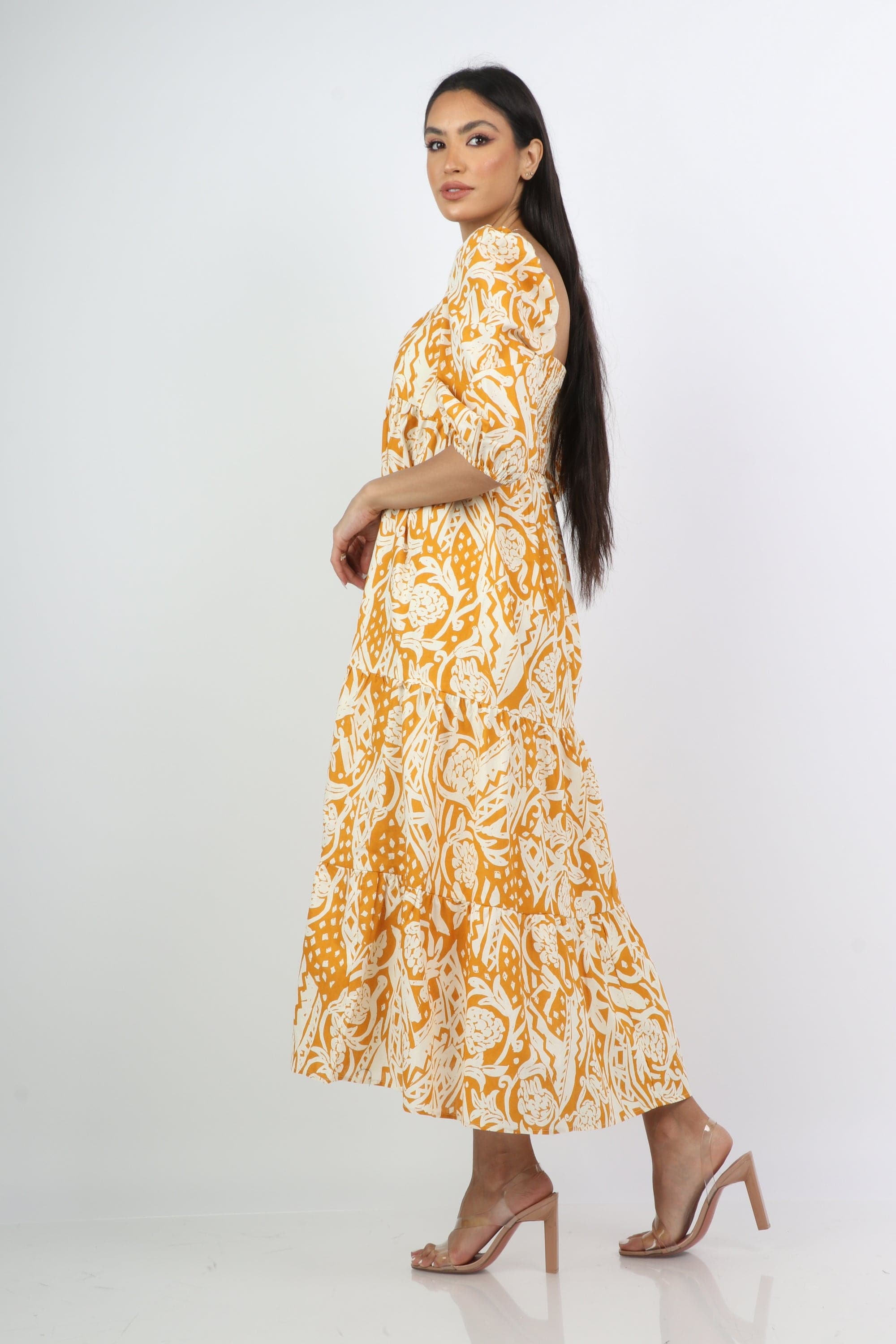 نتشي فستان ميدي منقوش واسع بصدر مربع 3/4 كم