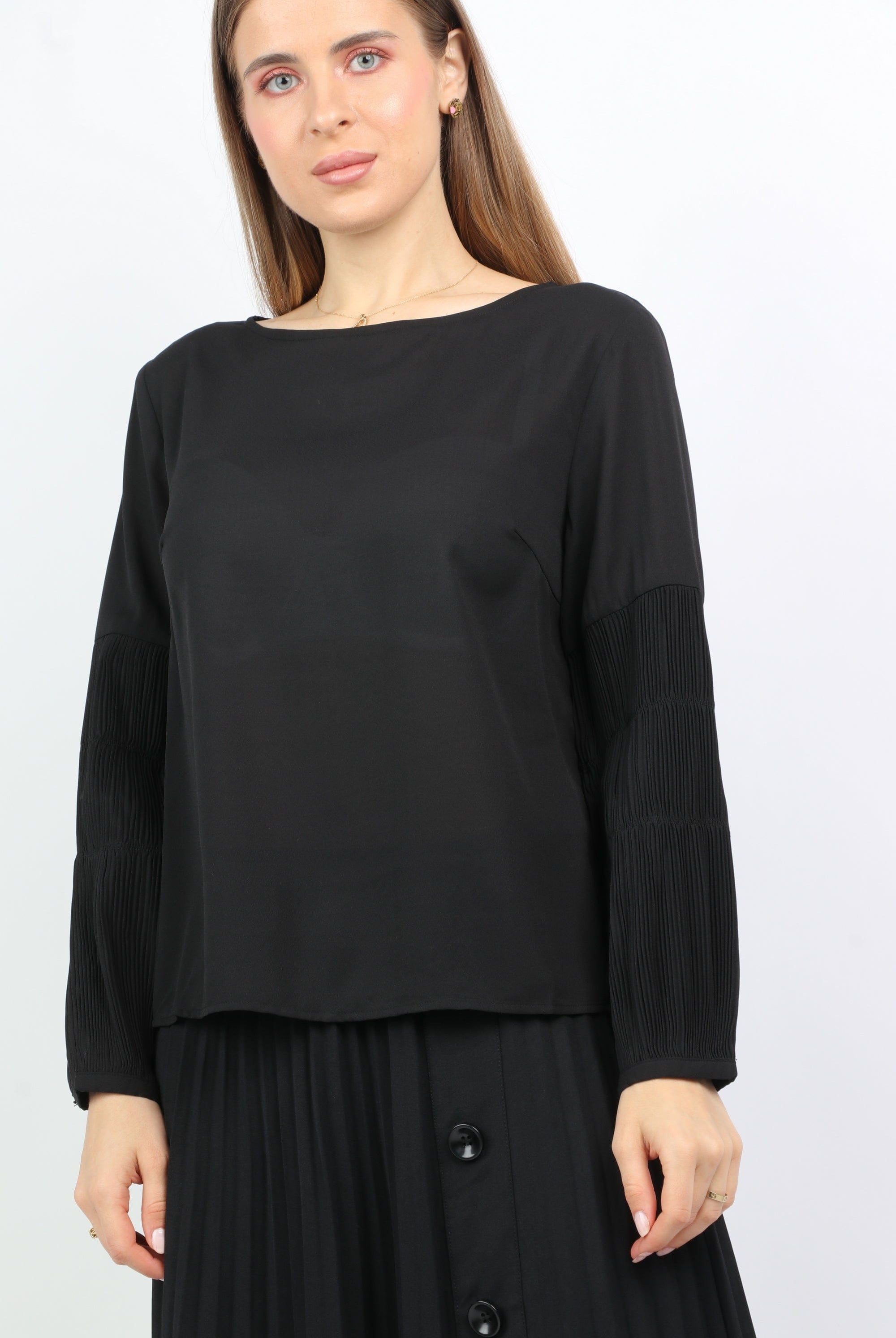 نتشي قميص نسائي برقبة دائرية أوفر سايز كم طويل بف نسائي