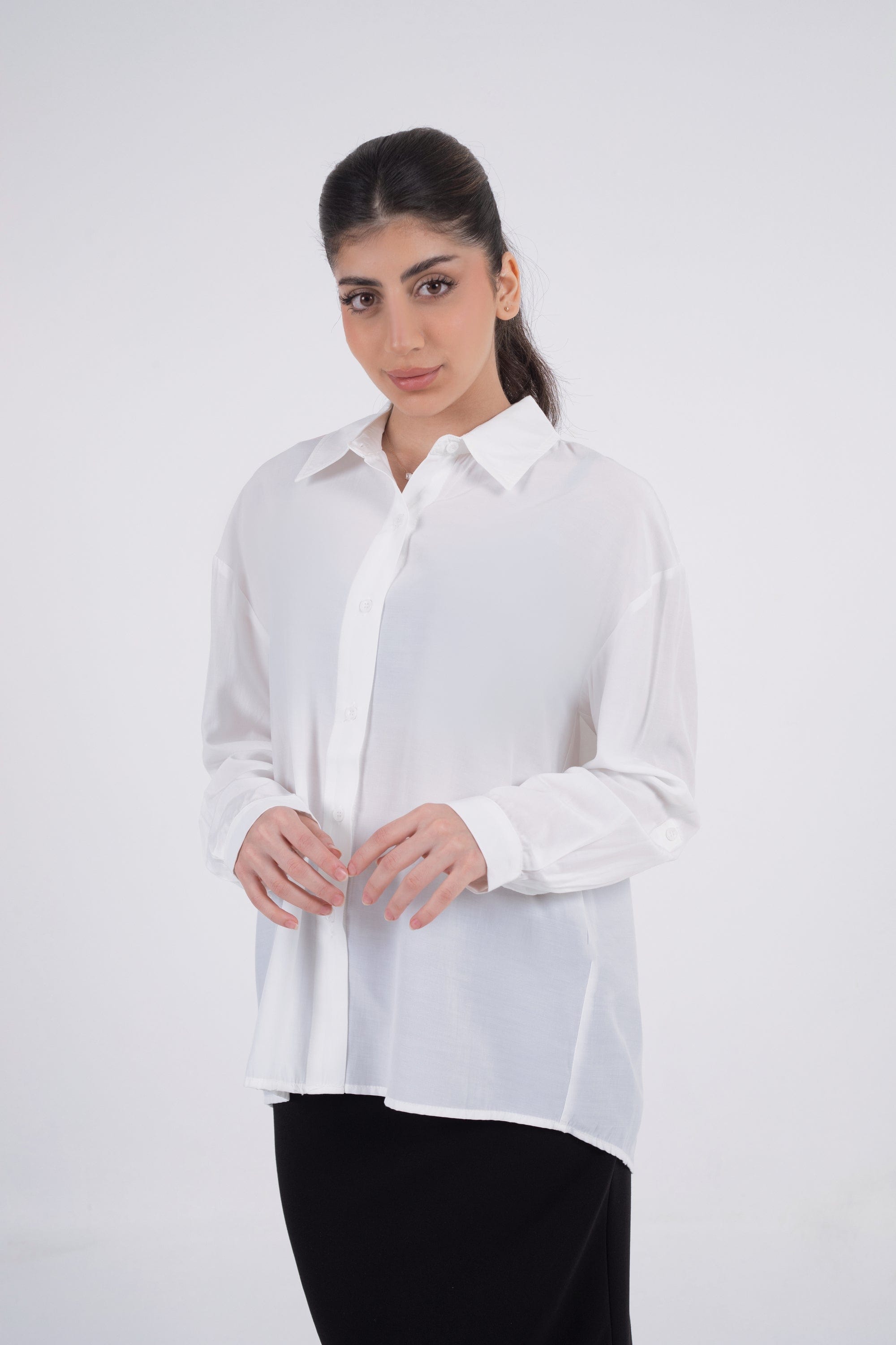 نتشي قميص كلاسيك سادة كم طويل منفوخ نسائي