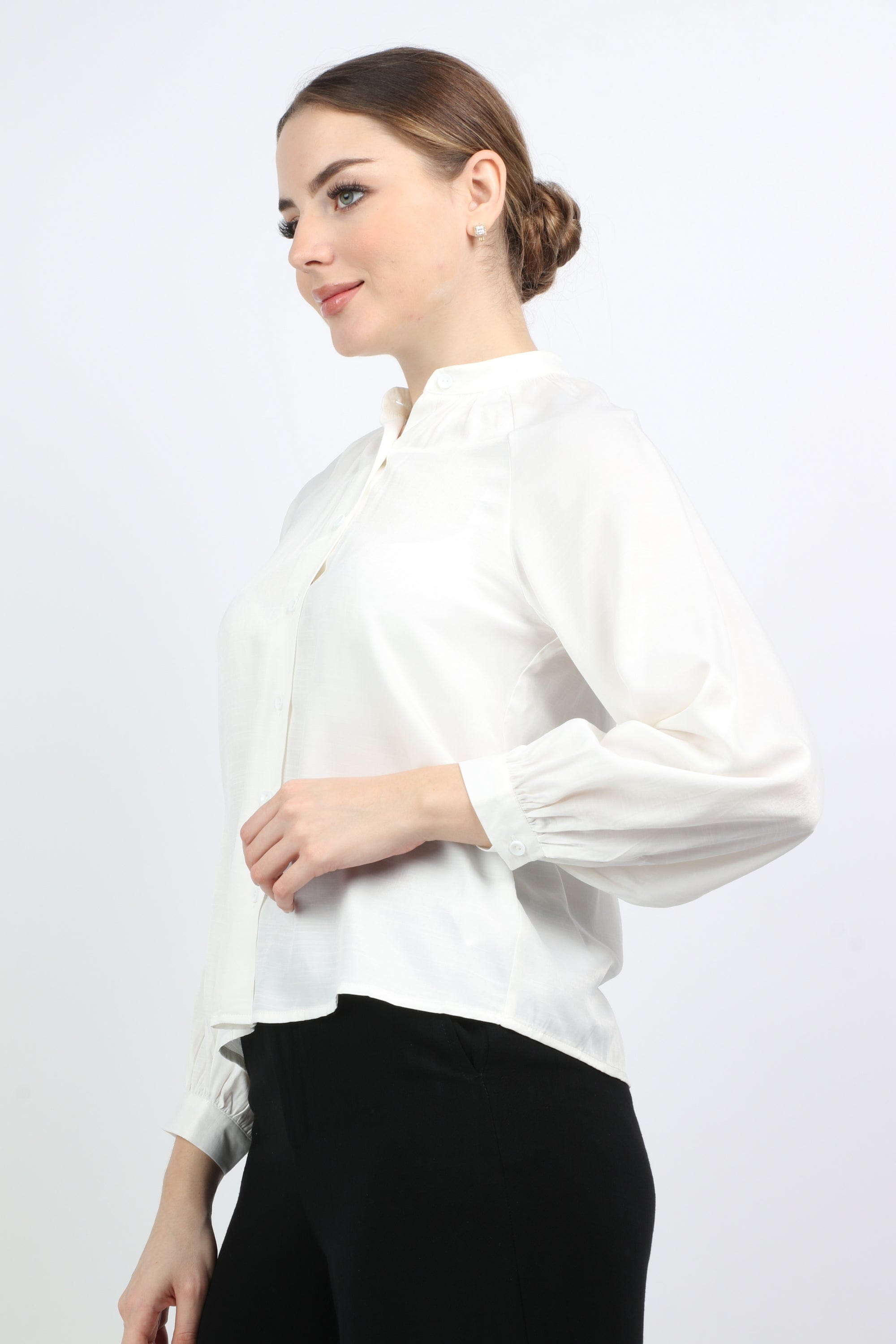 نتشي بلوزة رسمي بأزرار أمامية وكم طويل نسائي