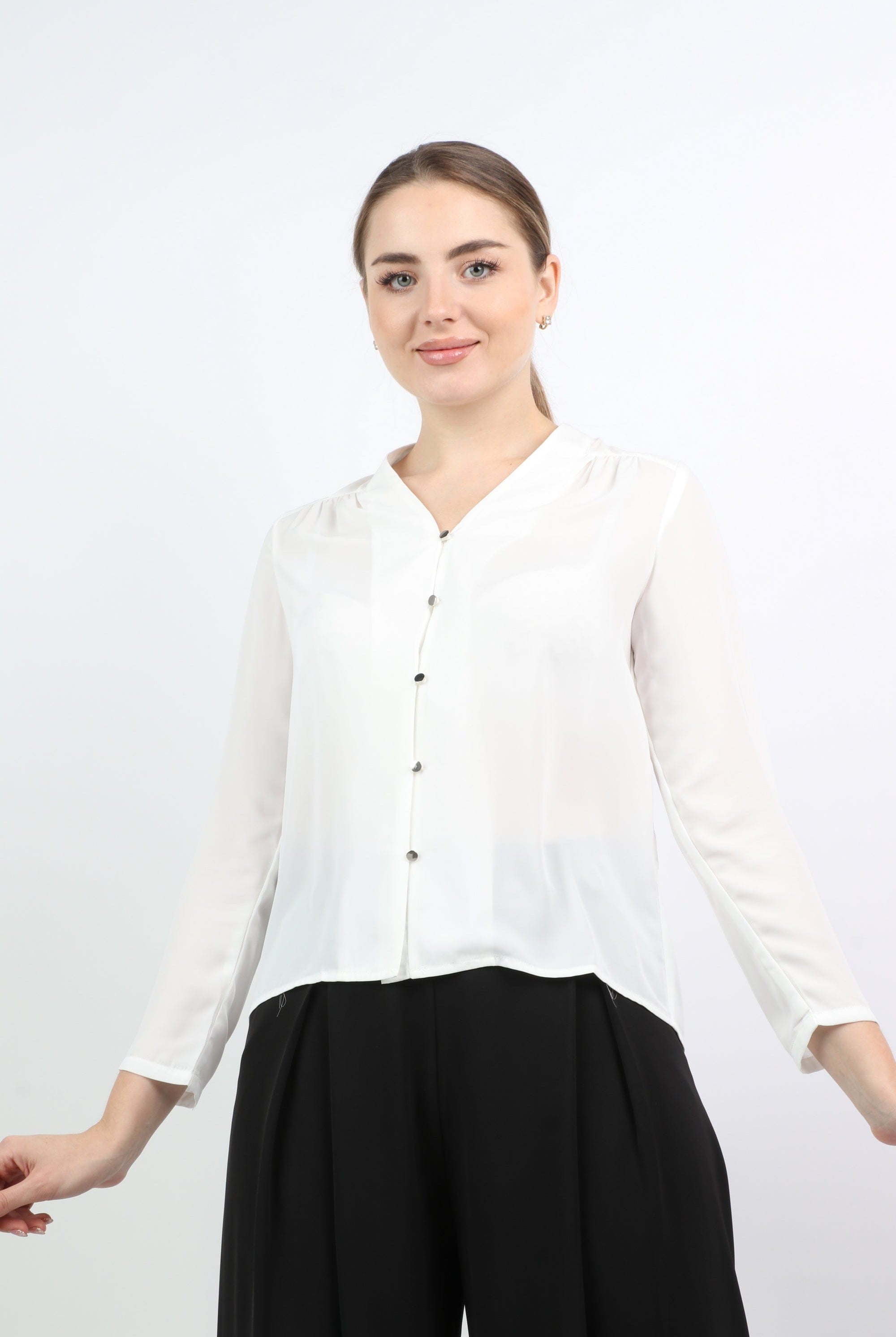 نتشي قميص سادة محبوك بأزرار أمامية وكم طويل نسائي