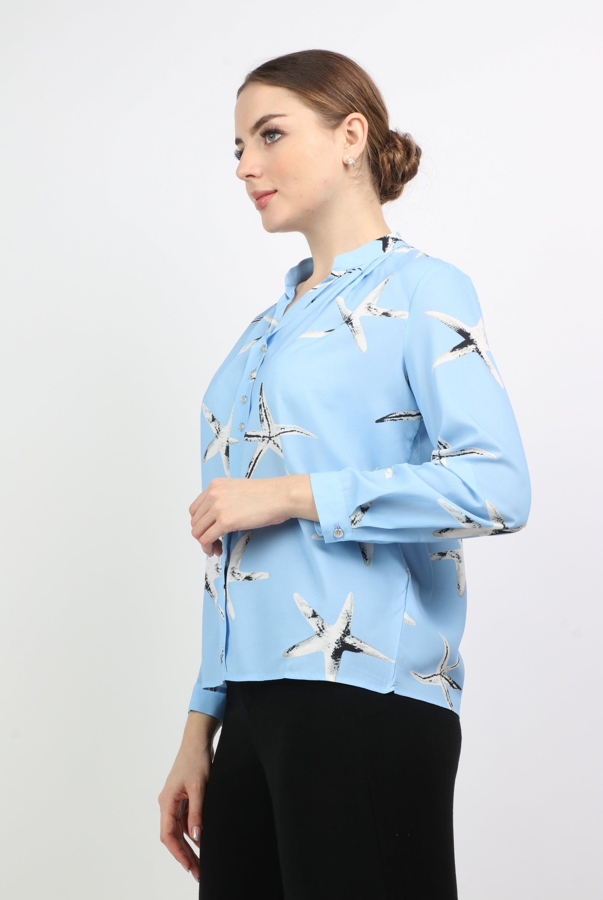 نتشي قميص مزخرف بياقة وأزرار أمامية كم طويل نسائي