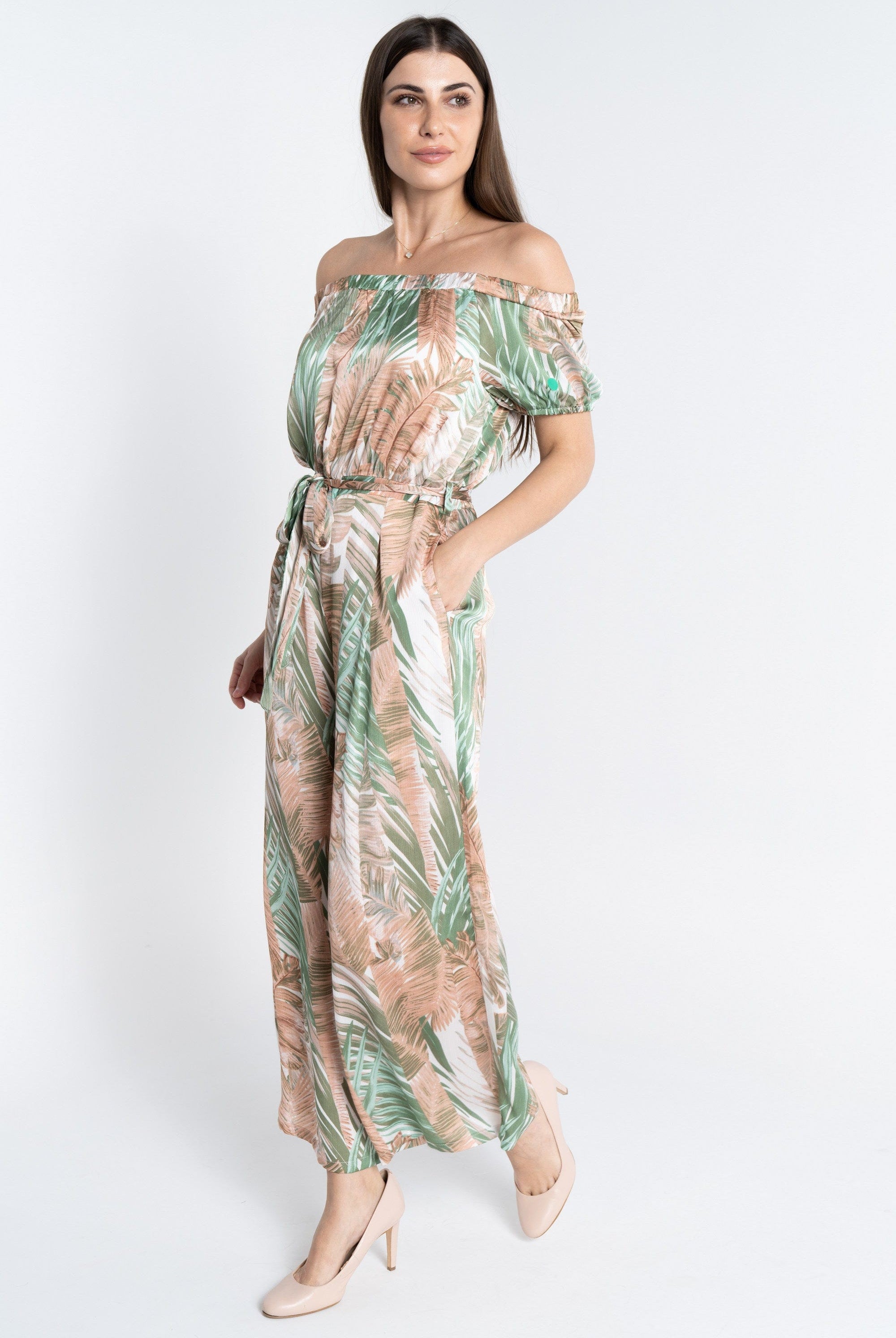 نتشي جمبسوت مشجرة أوف شولدر كم قصير بحزام على الخصر