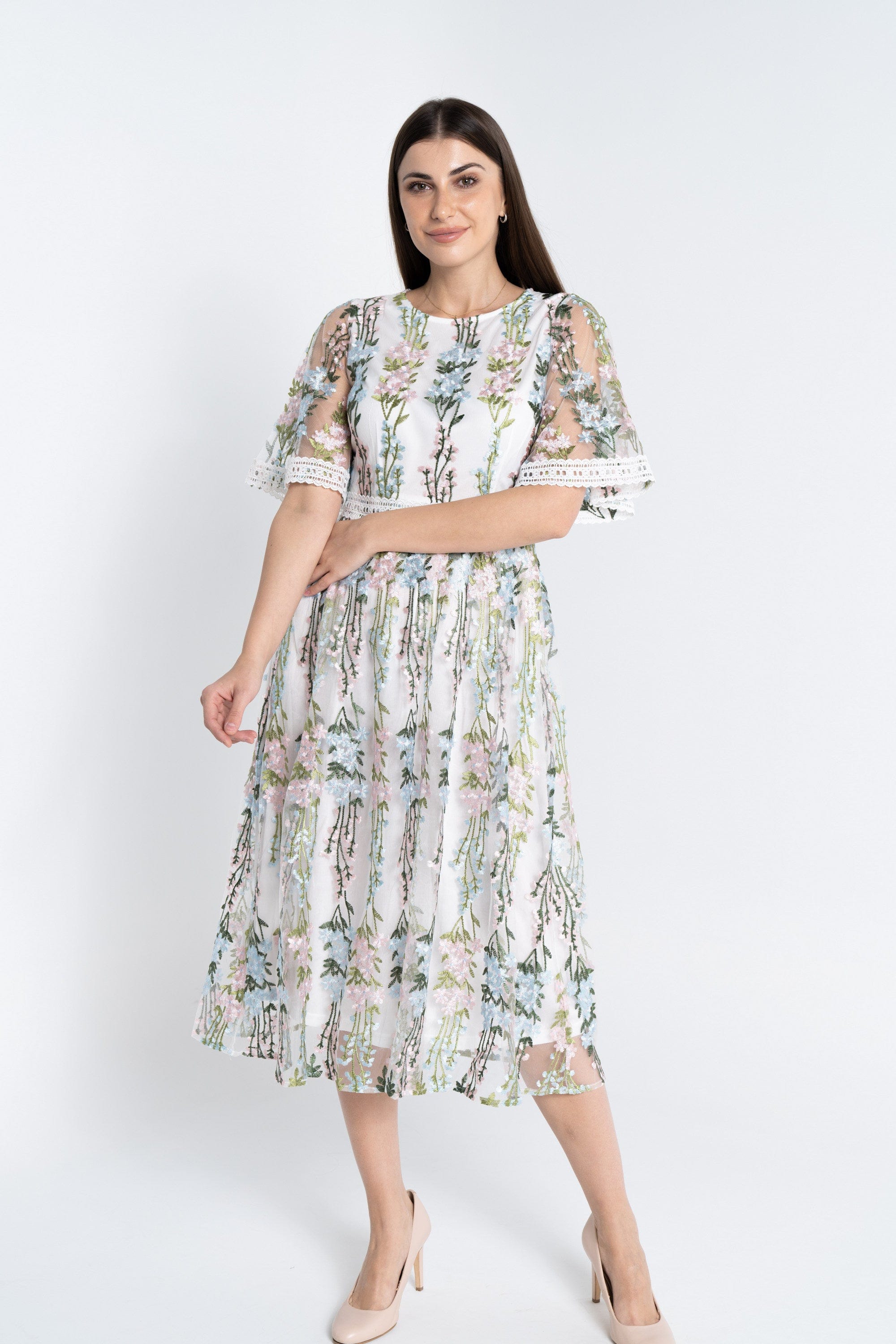 نتشي فستان ميدي مطرز شفاف مبطن نسائي