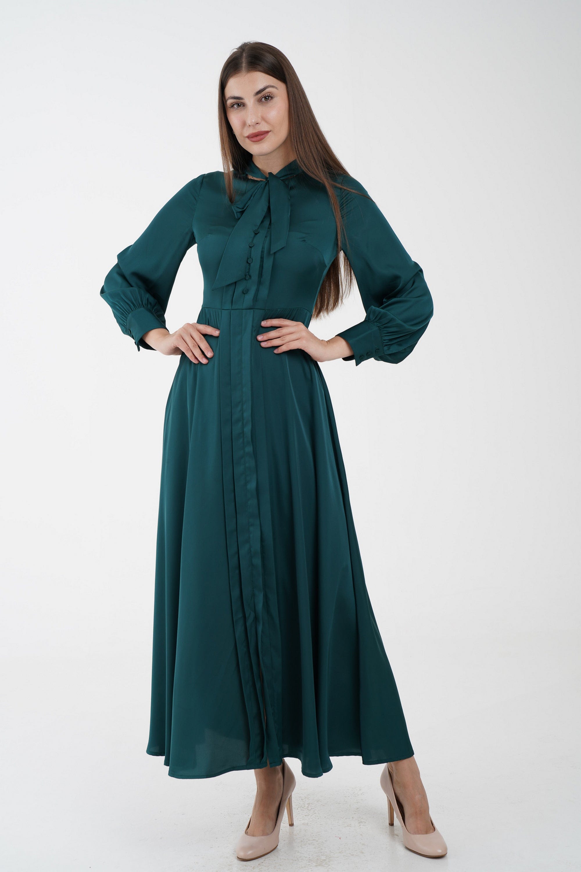 نتشي فستان ماكسي مخصر كلوش من أسفل وياقة فيونكة كم طويل نسائي