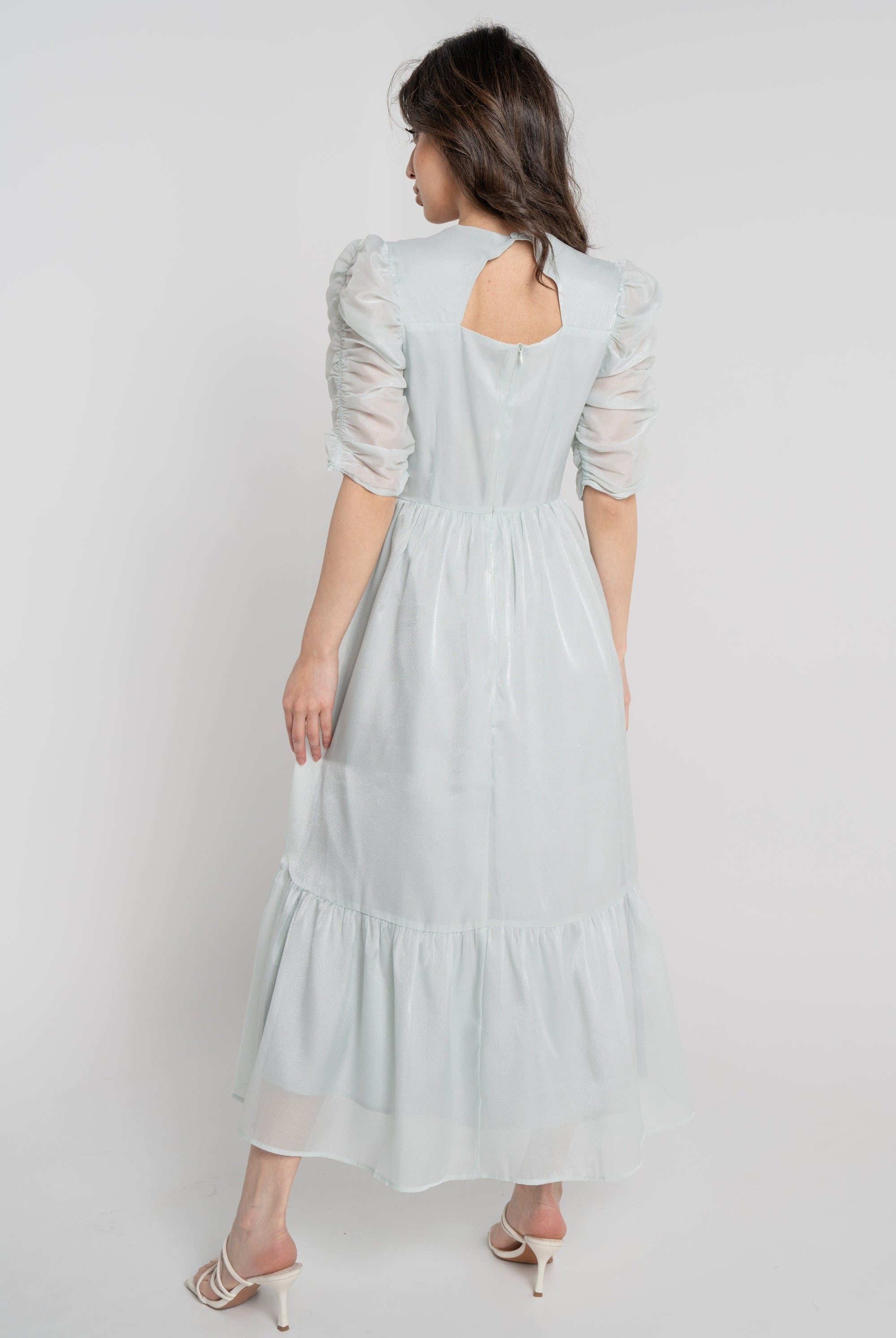 نتشي فستان ميدي سادة نص كم مكشكش نسائي