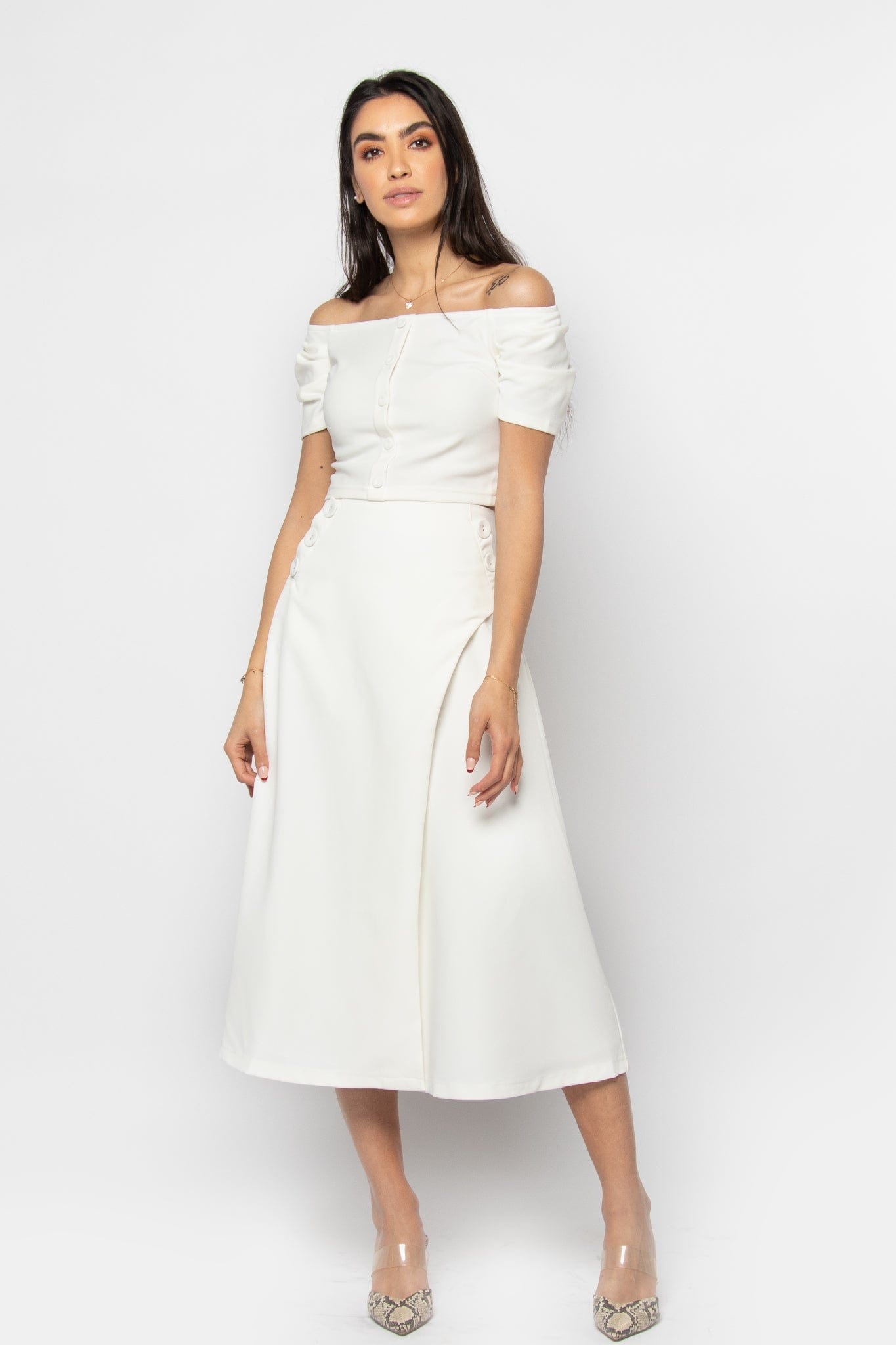 نتشي بلوزة بياقة مربعة بأزرار أمامية كم قصير بف نسائي