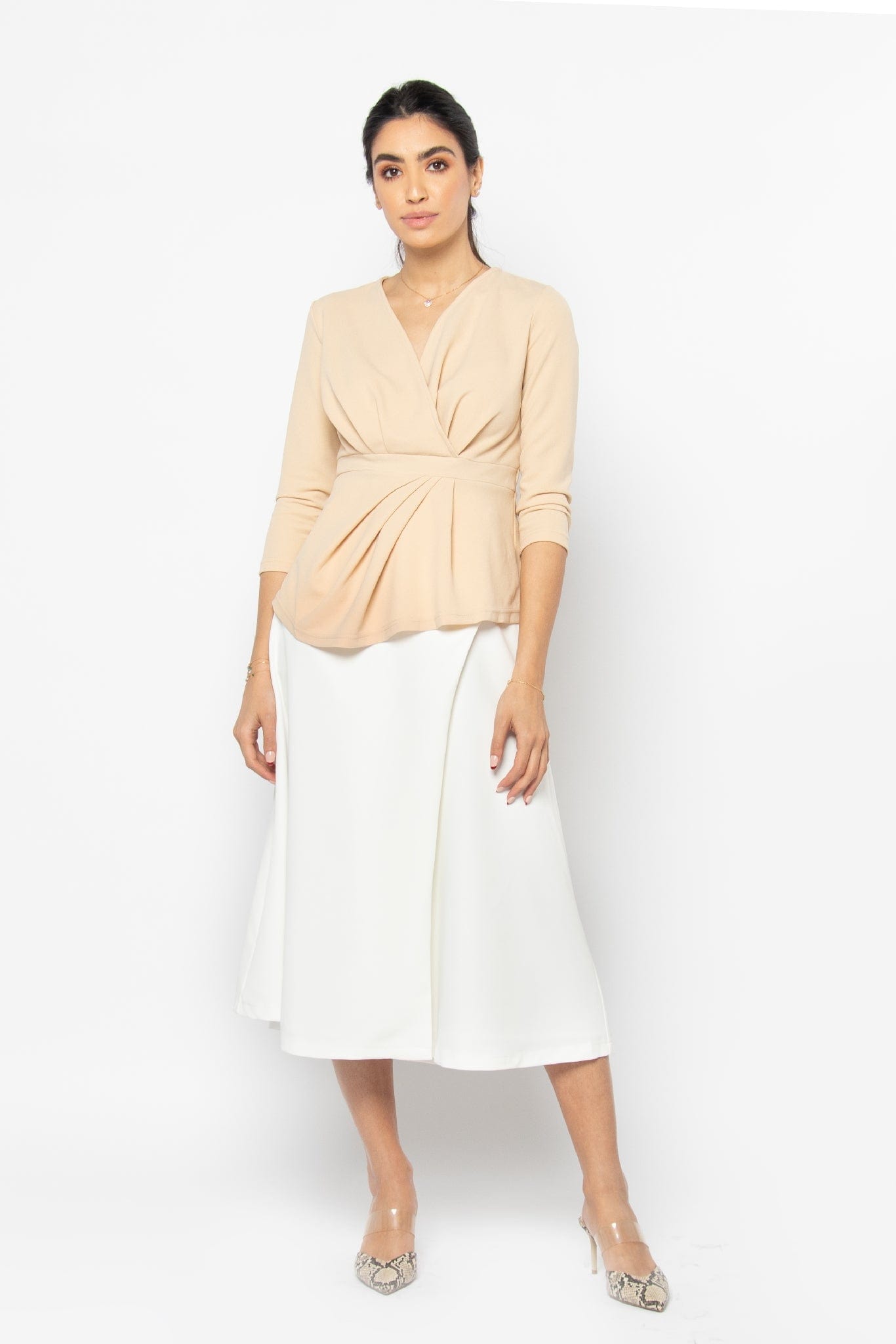 نتشي بلوزة 3/4 كم بخصر ملفوف