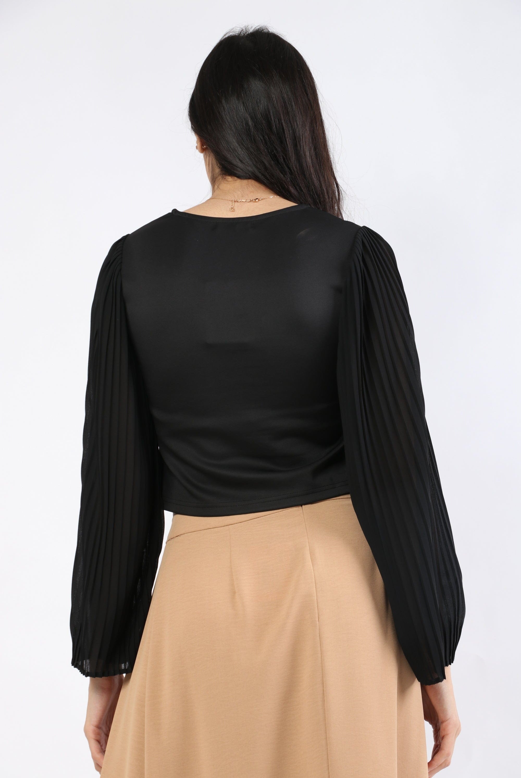 نتشي بلوزة نص بطن كم مكشكش طويل نسائي