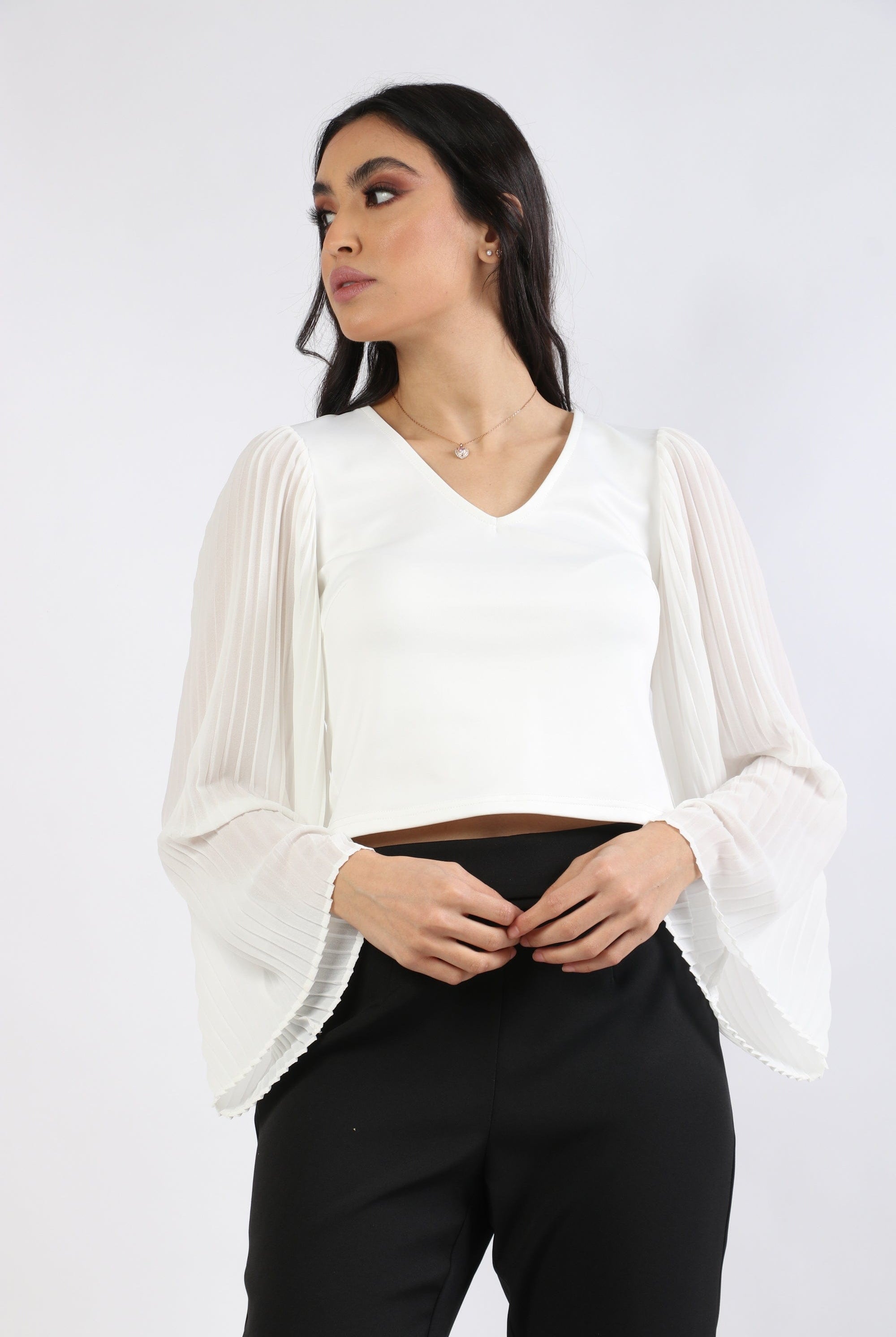 نتشي بلوزة نص بطن كم مكشكش طويل نسائي