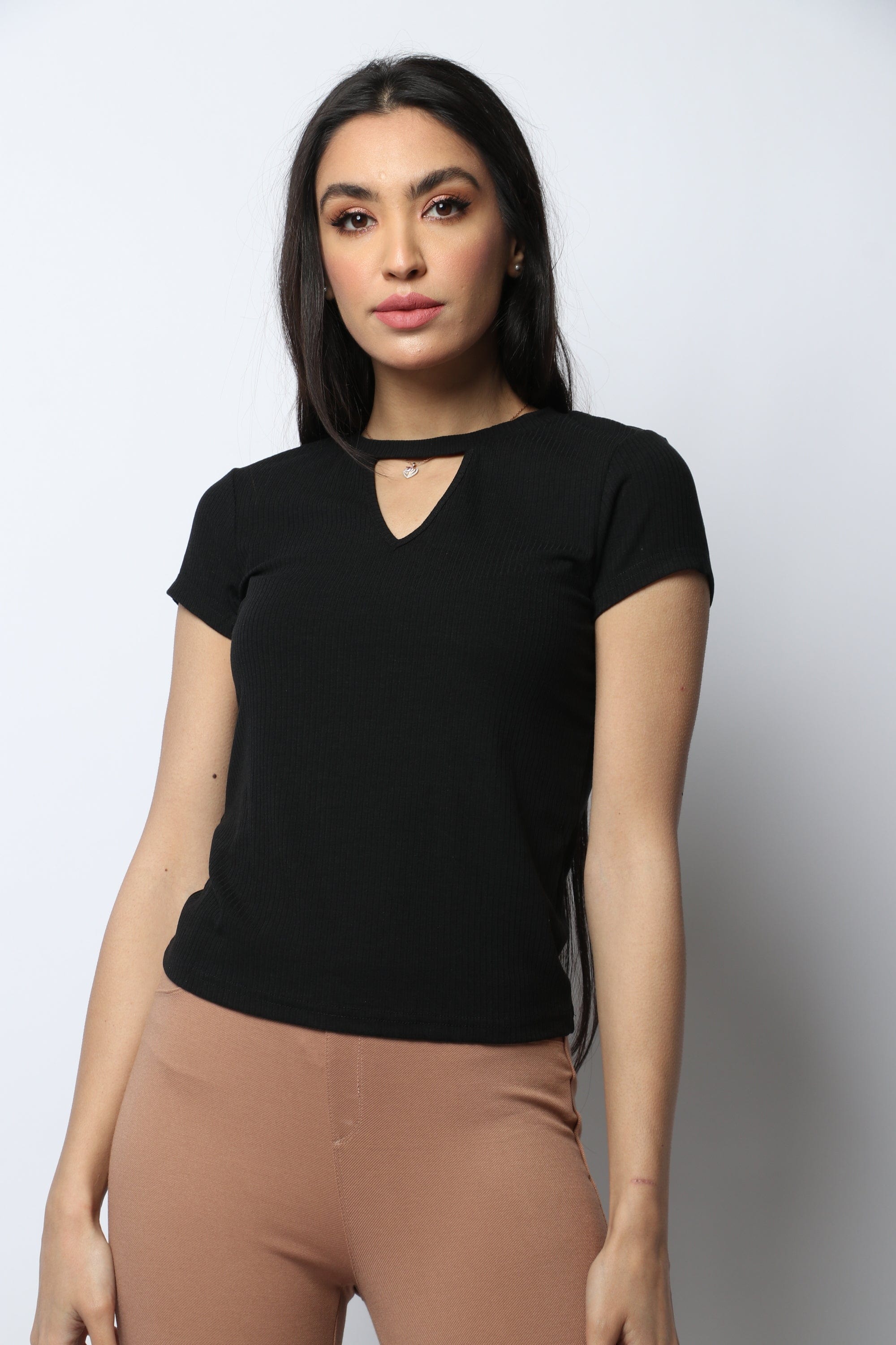 نتشي بلوزة قطنية بفتحة أمامية سبعة كم قصير نسائي