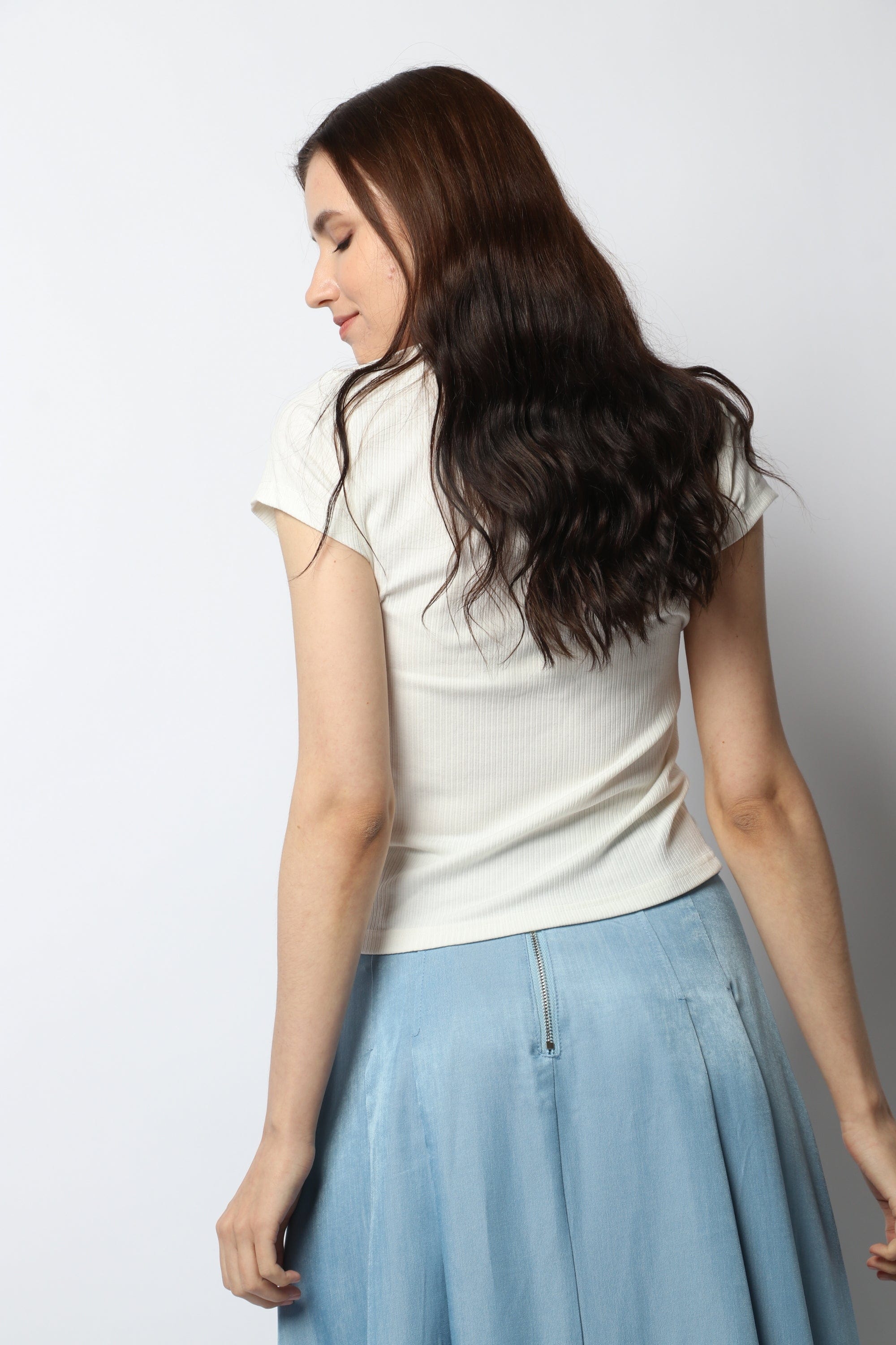 نتشي بلوزة قطنية بفتحة أمامية سبعة كم قصير نسائي