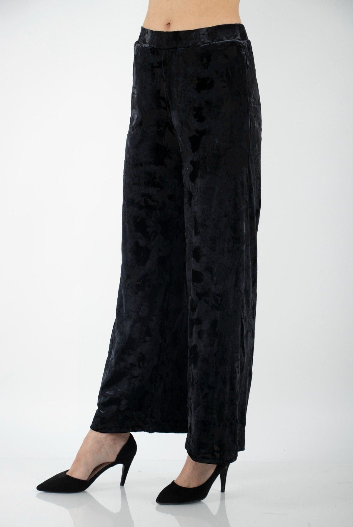 نتشي بنطون مخملي نسائي طويل