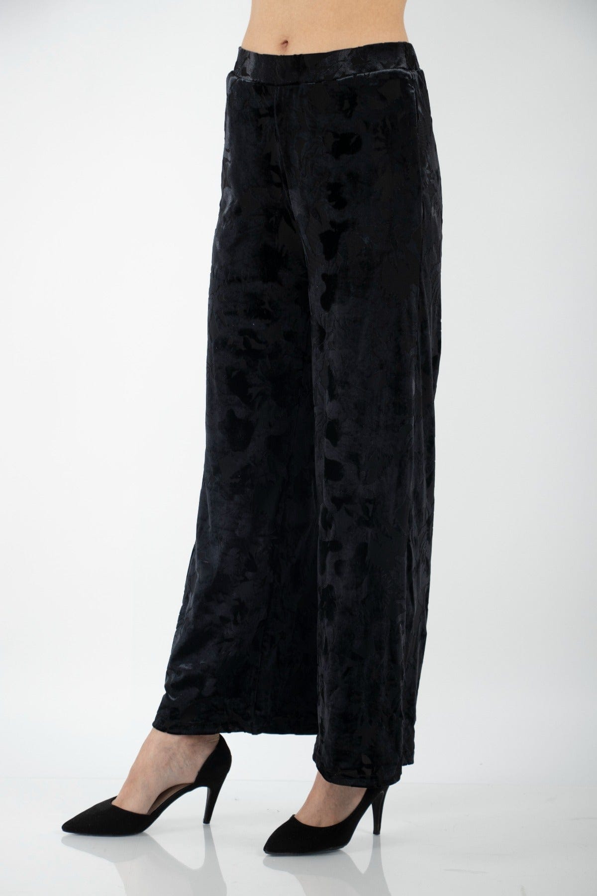 نتشي بنطون مخملي نسائي طويل