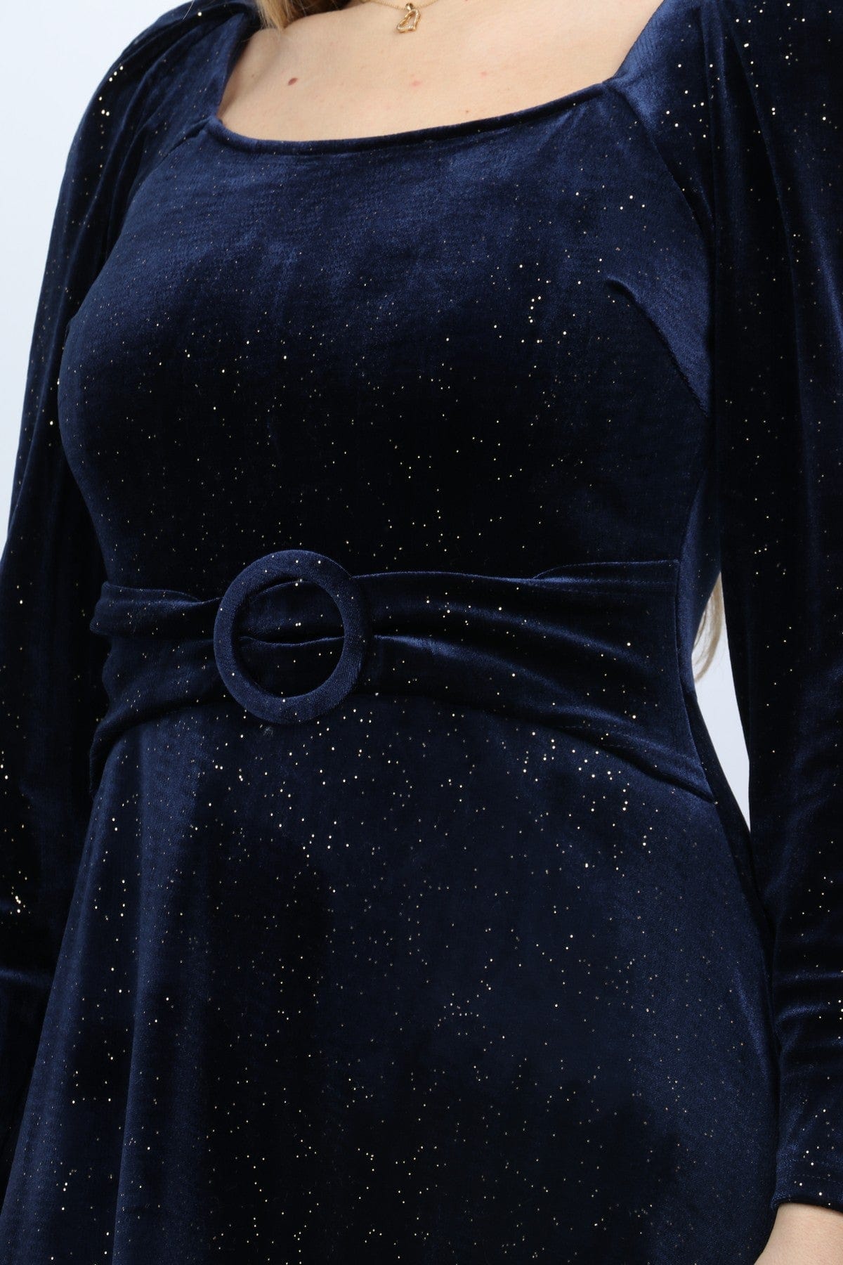 نتشي فستان مخمل نسائي بحزام للخصر