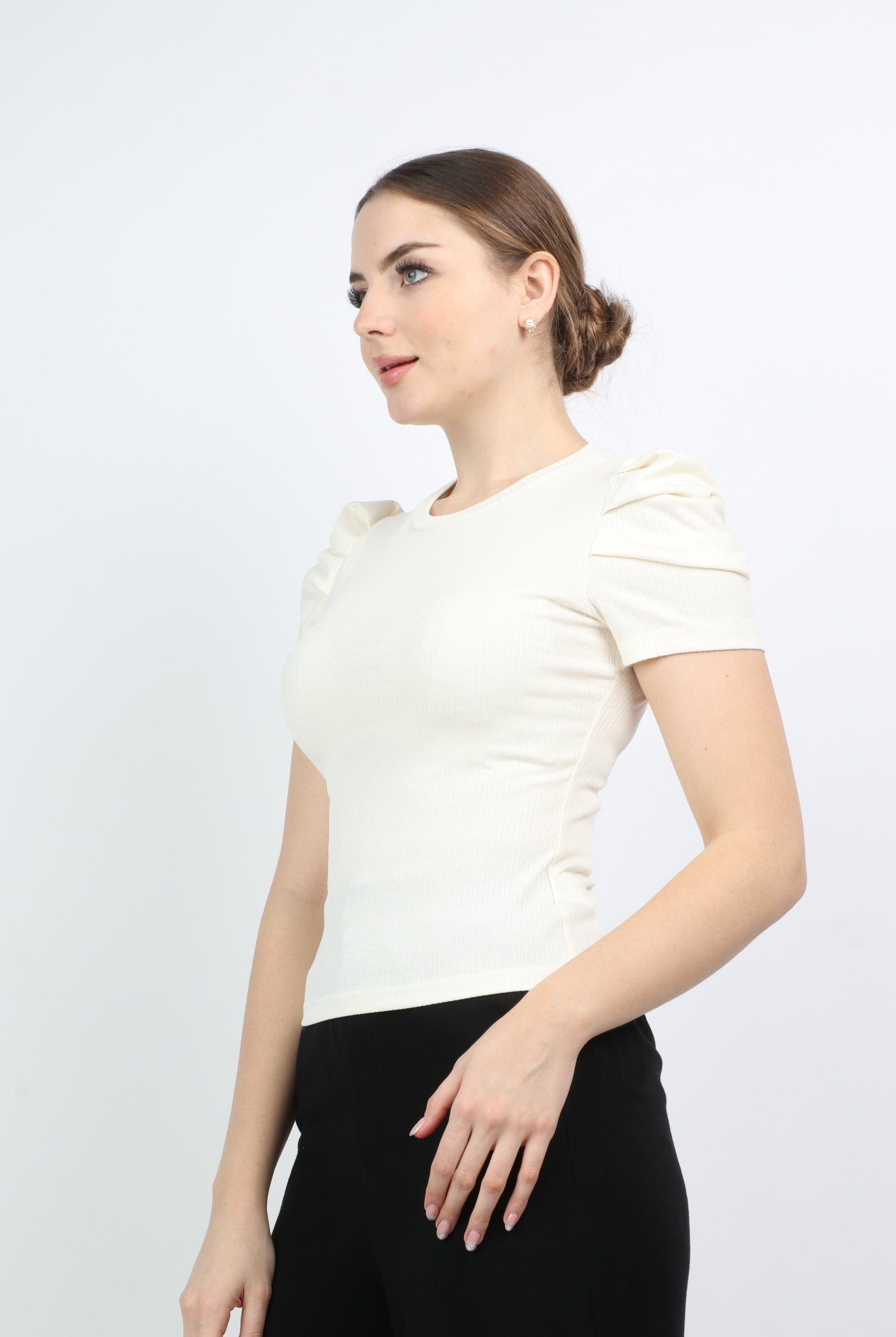 نتشي بلوزة قطن سادة كم قصير نسائي