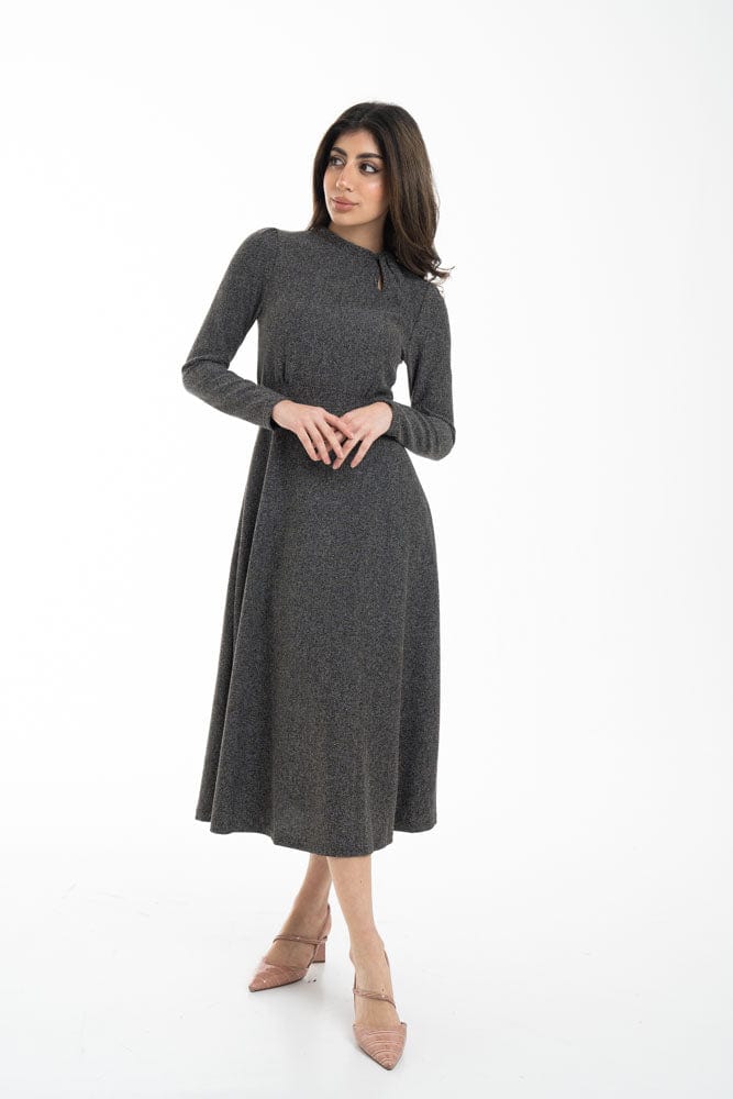 نتشي فستان ميدي بأكمام طويلة مخصر