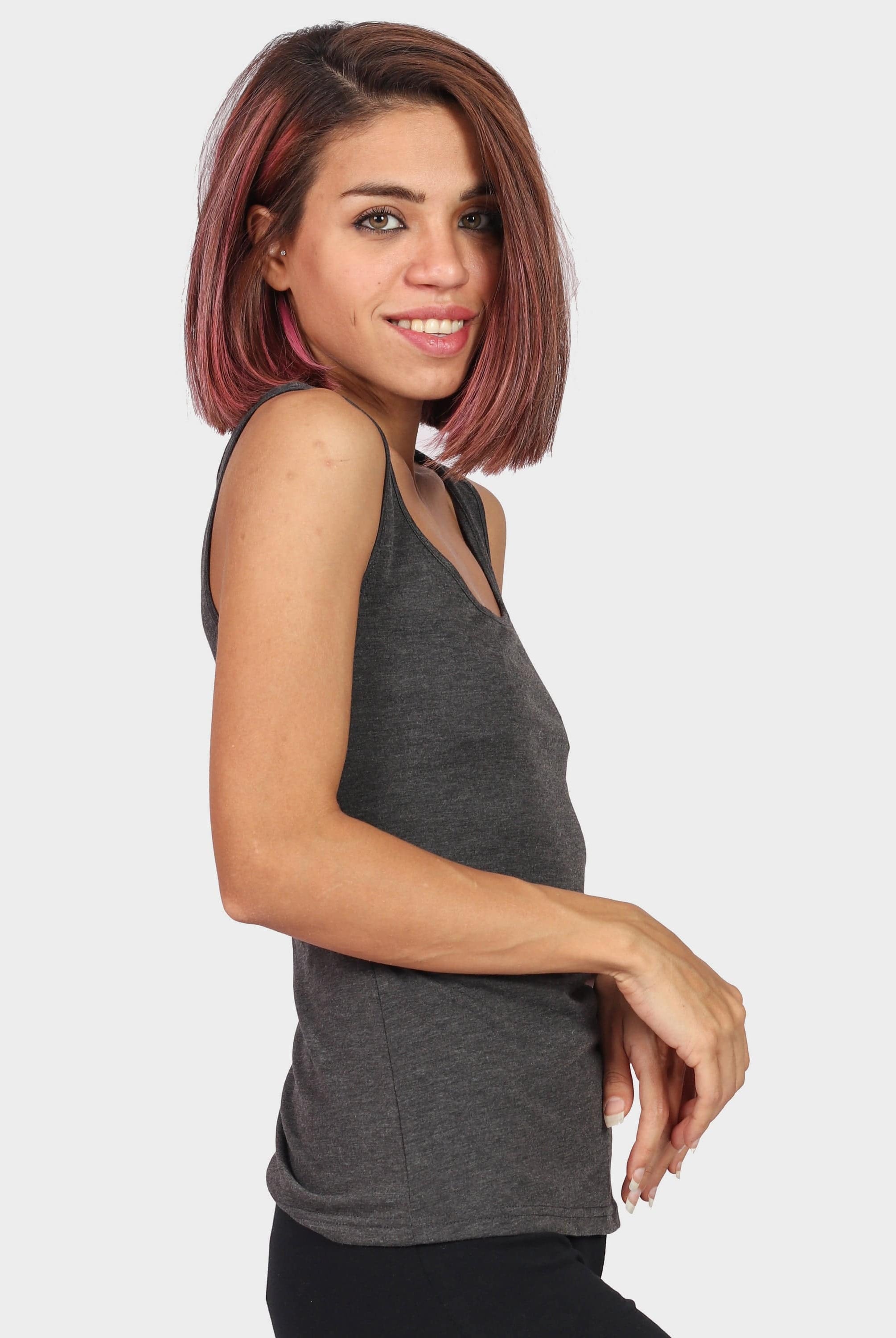 نتشي بلوزة سادة حمالات عريضة مفتوحة نسائي