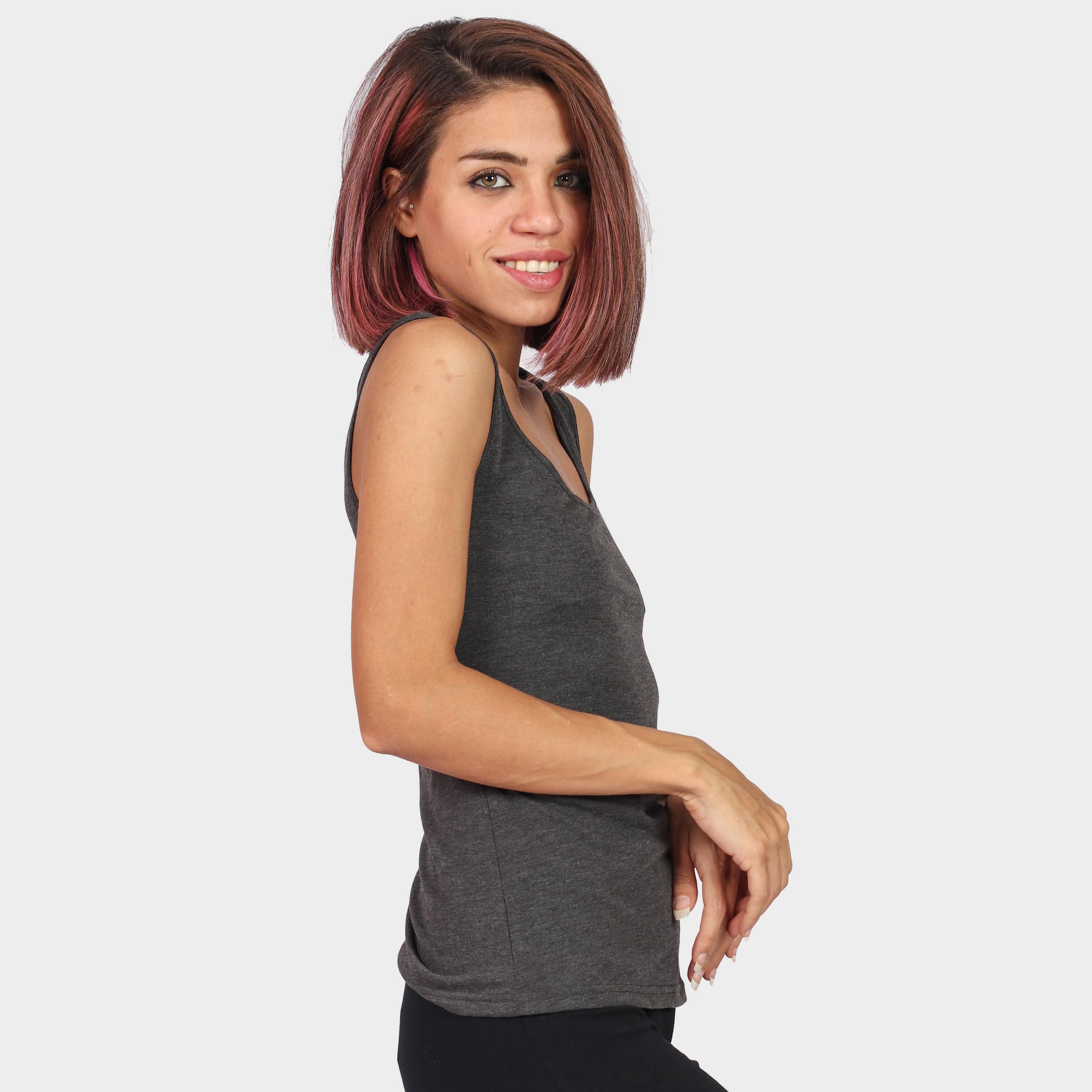 نتشي بلوزة سادة حمالات عريضة مفتوحة نسائي