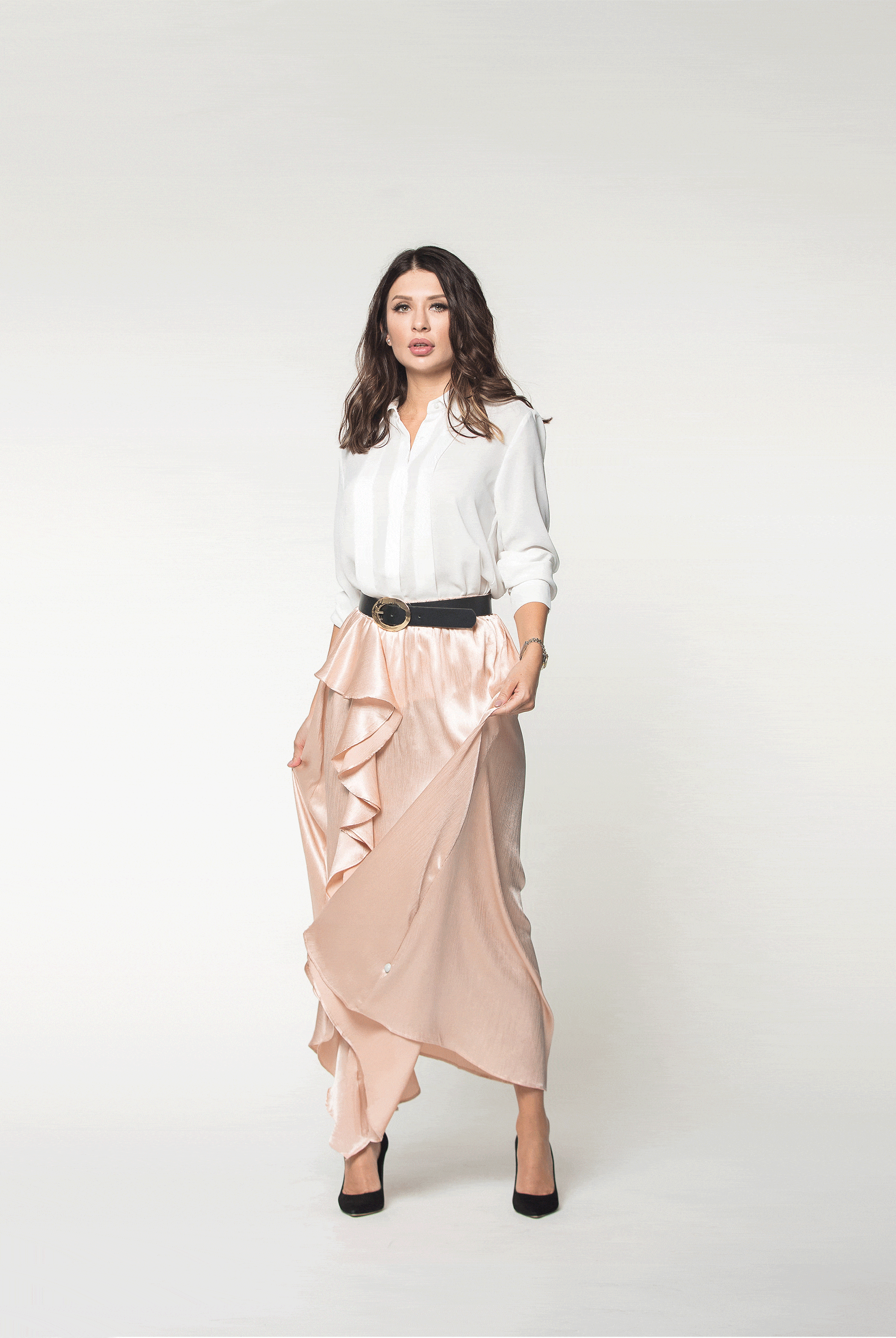 نتشي تنورة طويلة سادة لامعة بكشكش من أعلى لأسفل نسائية