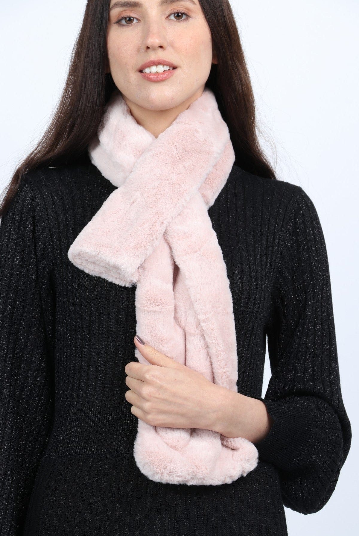 نتشي وشاح فرو نسائي خروج قصير