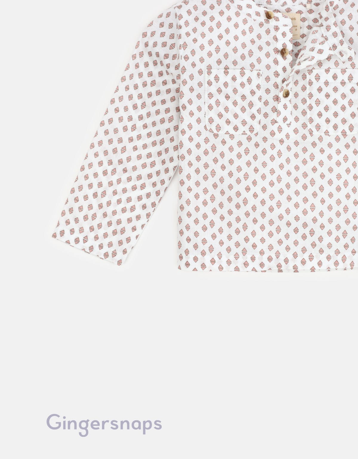 جينجرسنابس قميص بيبي ولادي بنمط عباية بنصف ياقة أبيض