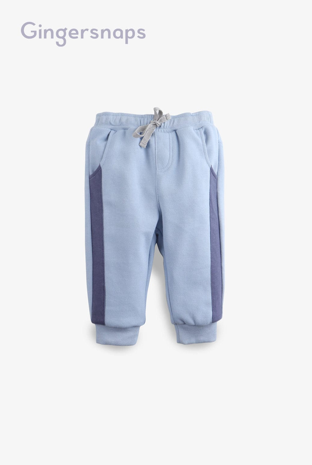 جينجرسنابس بنطلون أولادي سادة بخطوط جانبية وبرباط أزرق