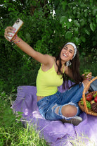 كارينا تانك توب مضلع برقبة دائرية حمالات