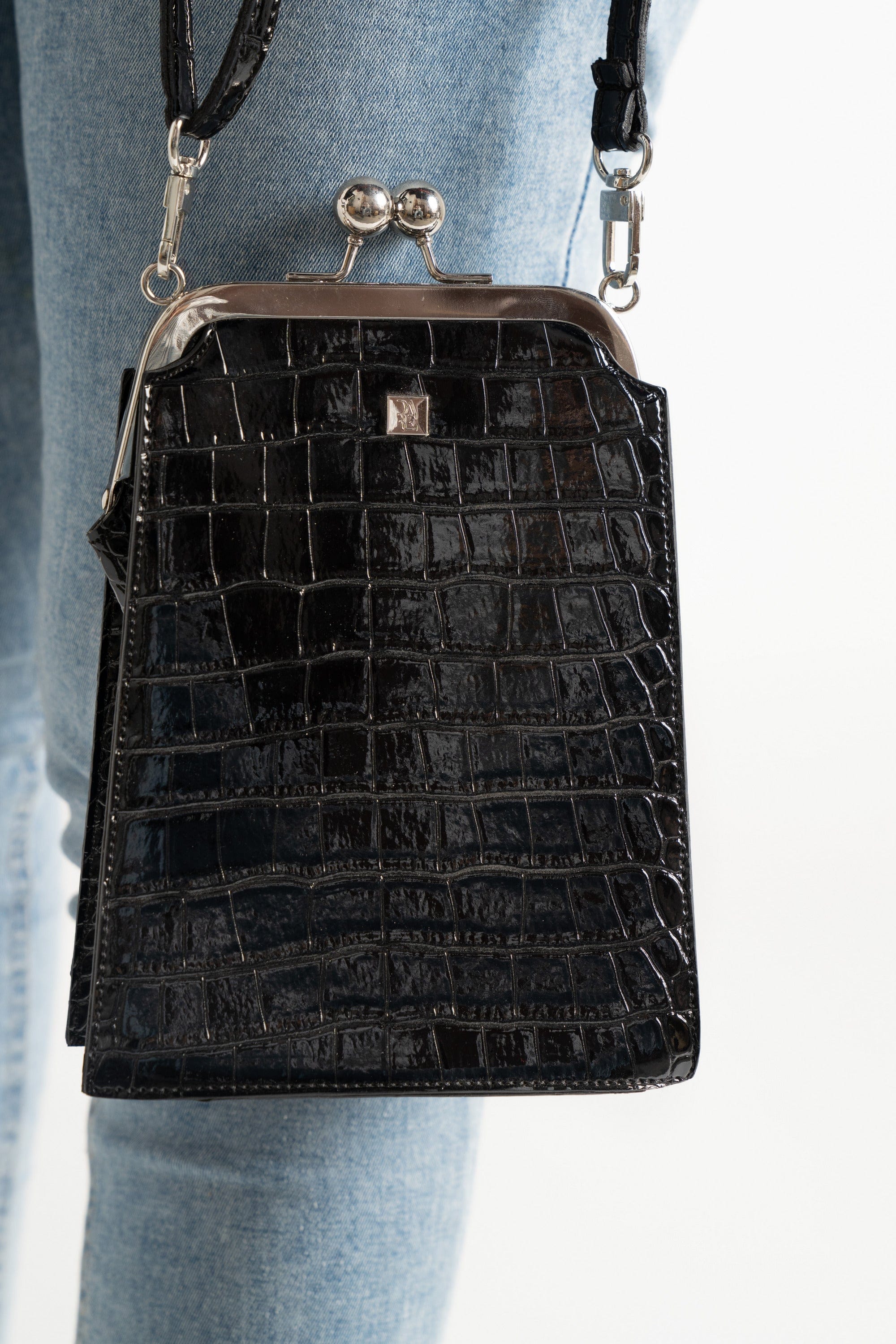 داليدرس حقيبة نسائية جلد طويلة