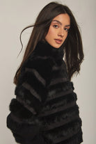 داليدرس فيست نسائي فرو كم طويل أسود