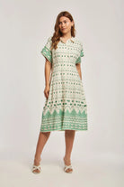 داليدرس فستان نسائي منقوش بأزرار أمامية أخضر